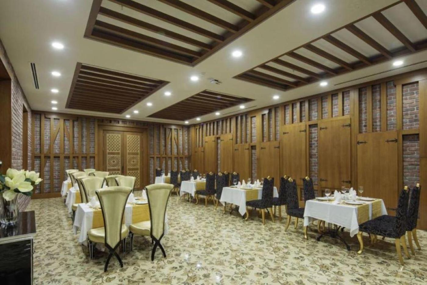 Hotel Xafira Deluxe & 5*