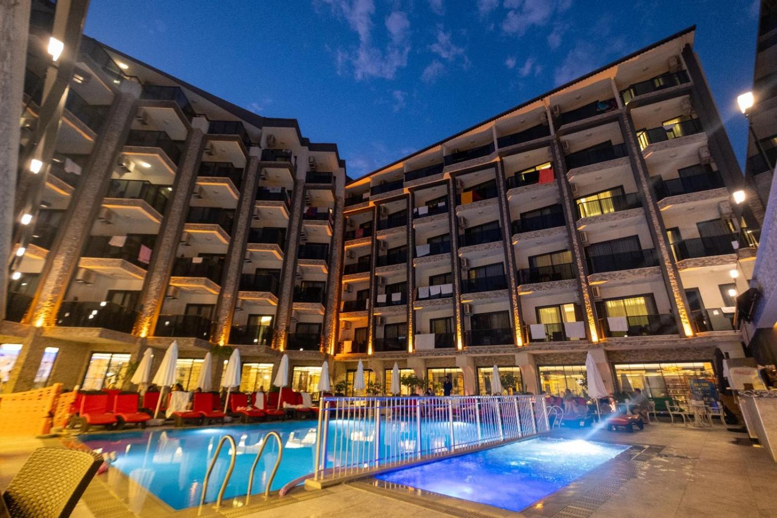 Kleopatra Fatih Hotel 4*