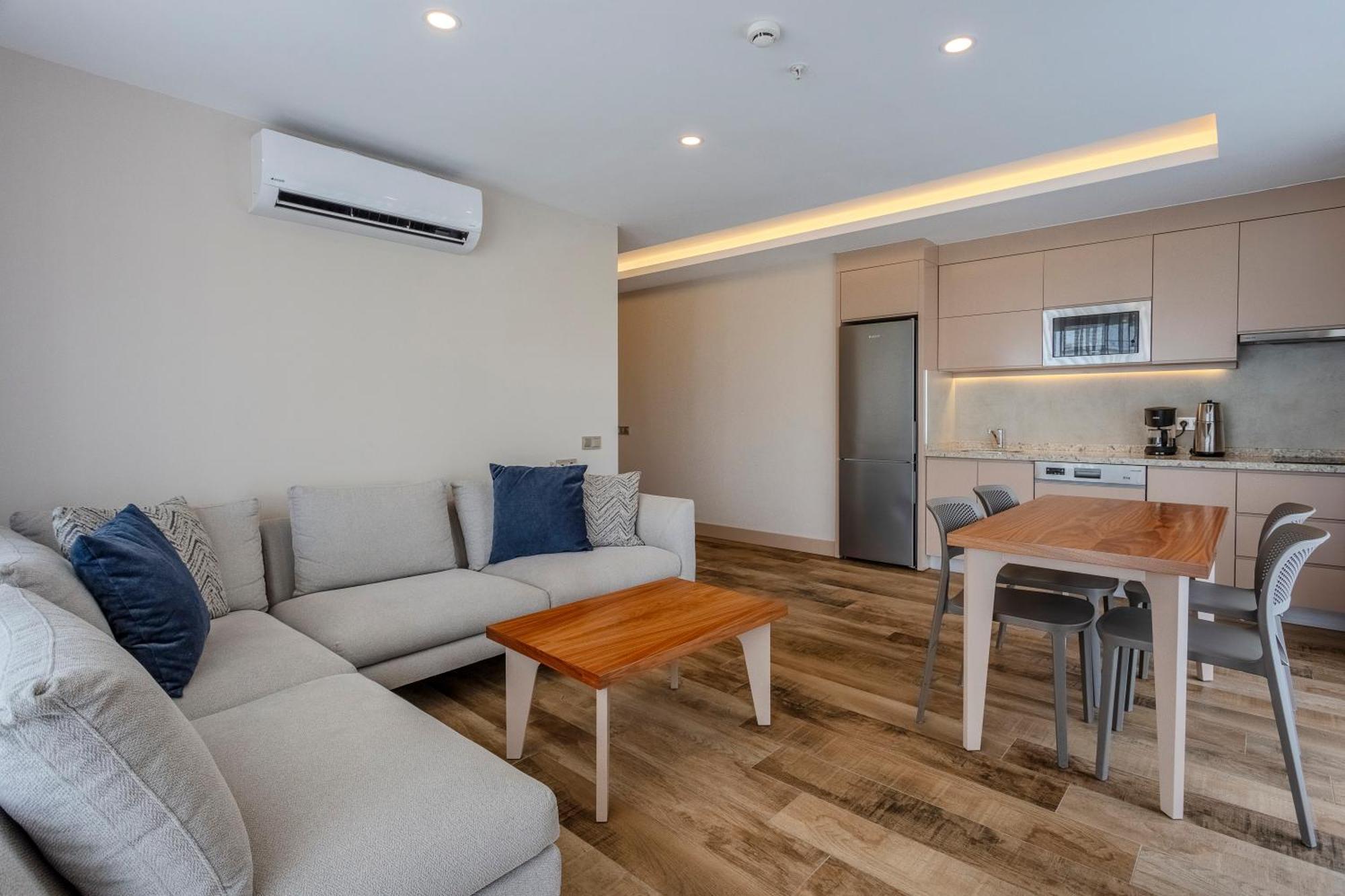 Garden Luxury Apartment