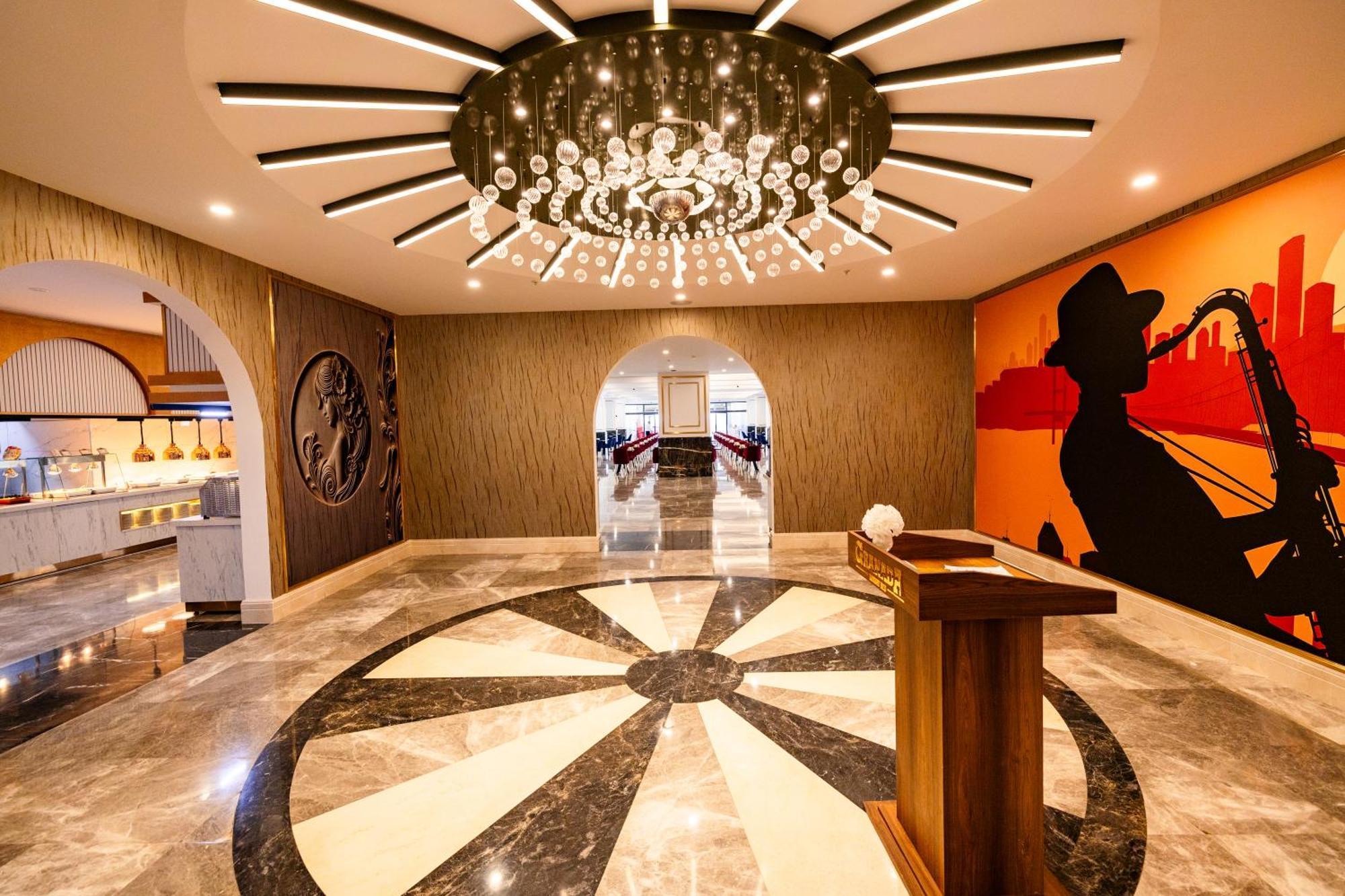 Hotel Granada Luxury Red Adult Only 5*
