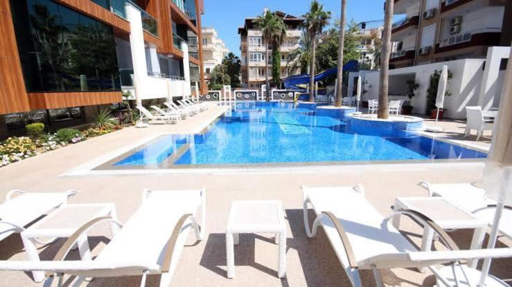 Luxury Flat 2 Mins From * Alanya