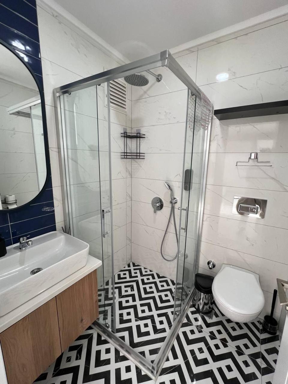 Apartment Flamingo - Stylish Near The Beach, In The Heart Of *