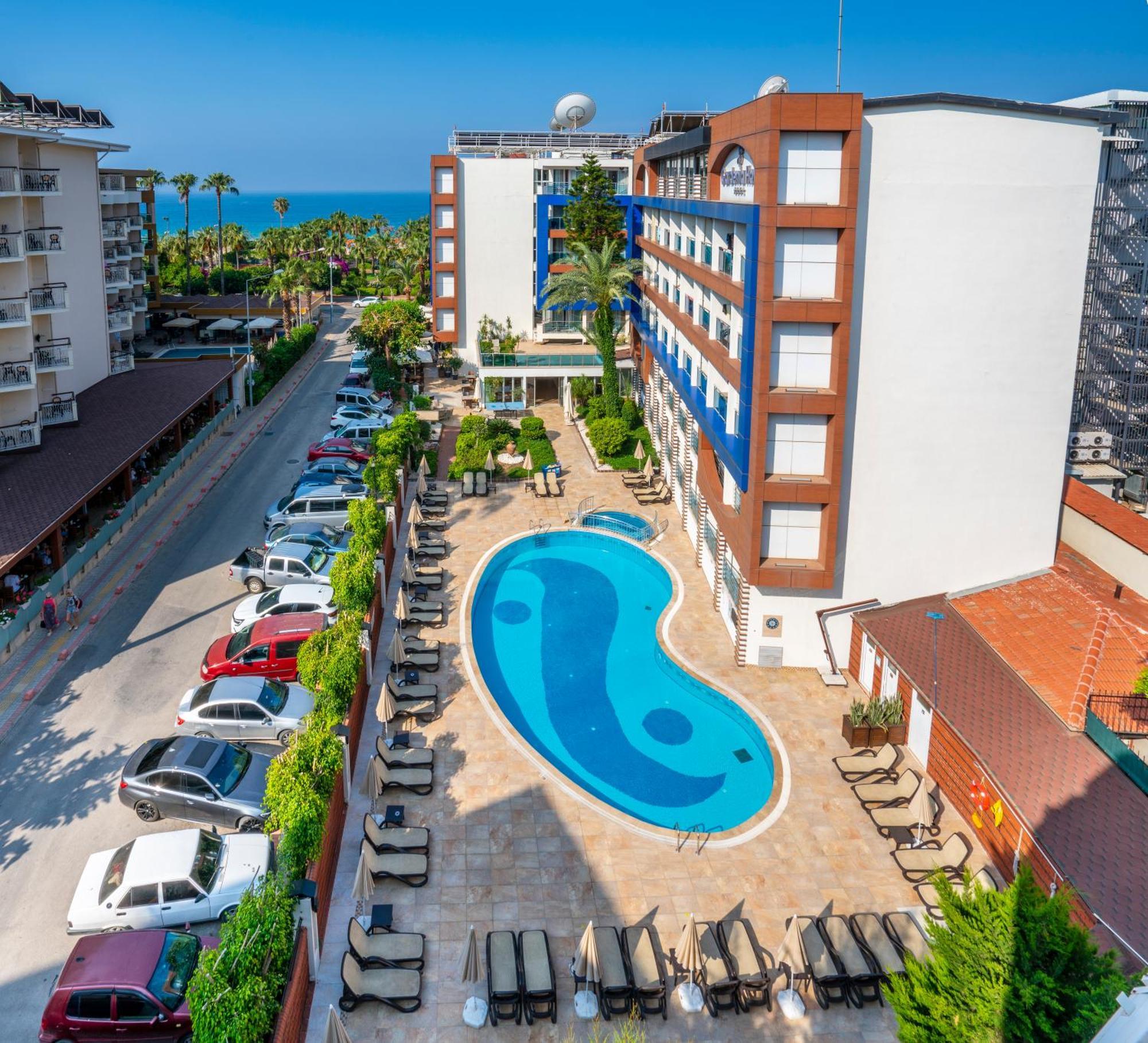 Gardenia Resort 4*