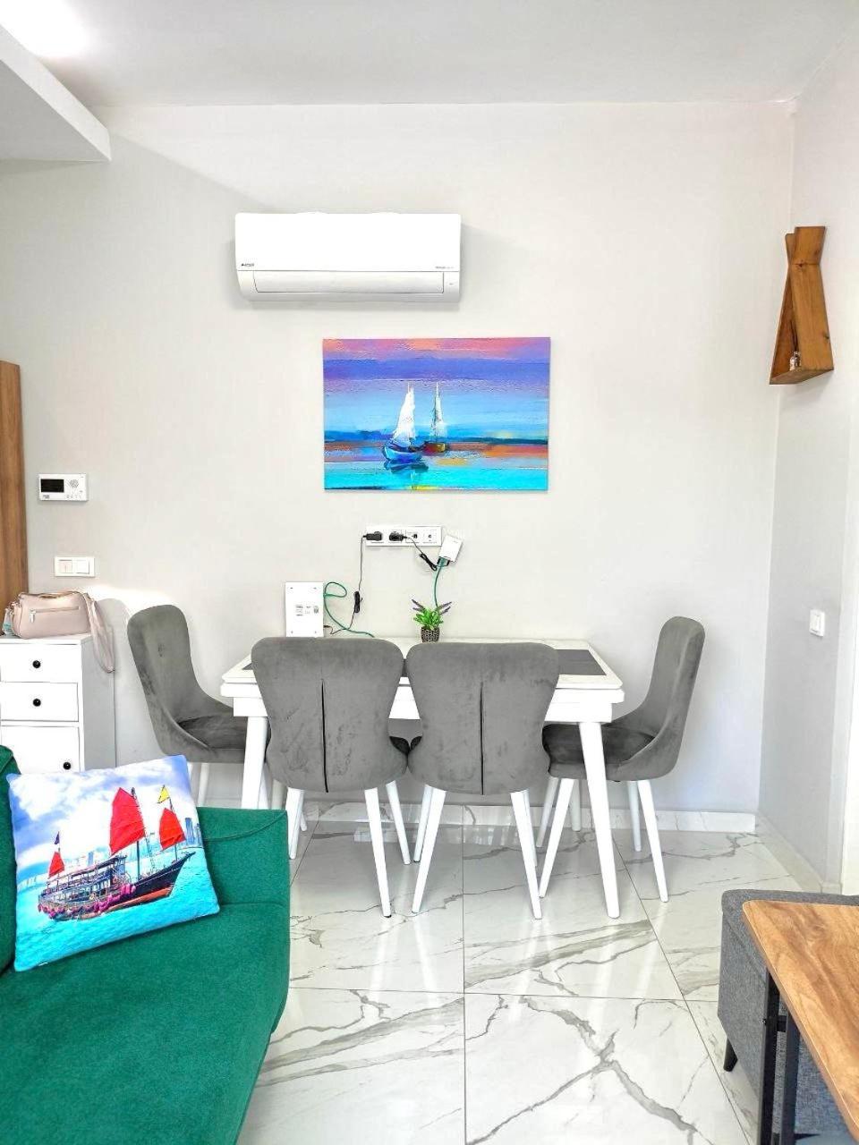 The Yacht Apartments-tranquiliti And Comfort In The Heard Of 200m To Keykubat Alanya