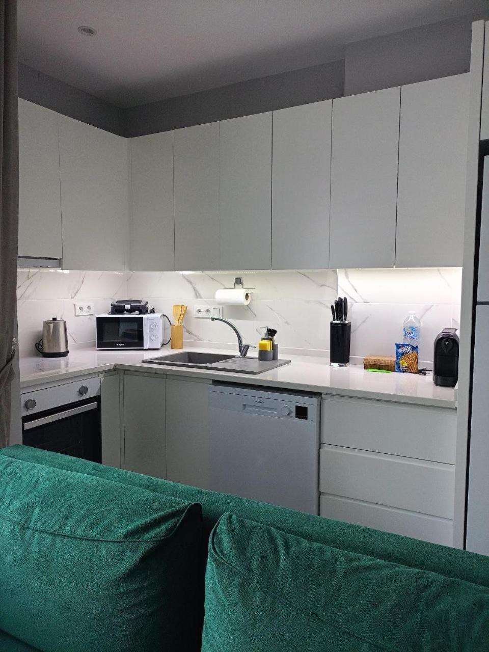 The Yacht Apartments-tranquiliti And Comfort In The Heard Of 200m To Keykubat Apartment Alanya