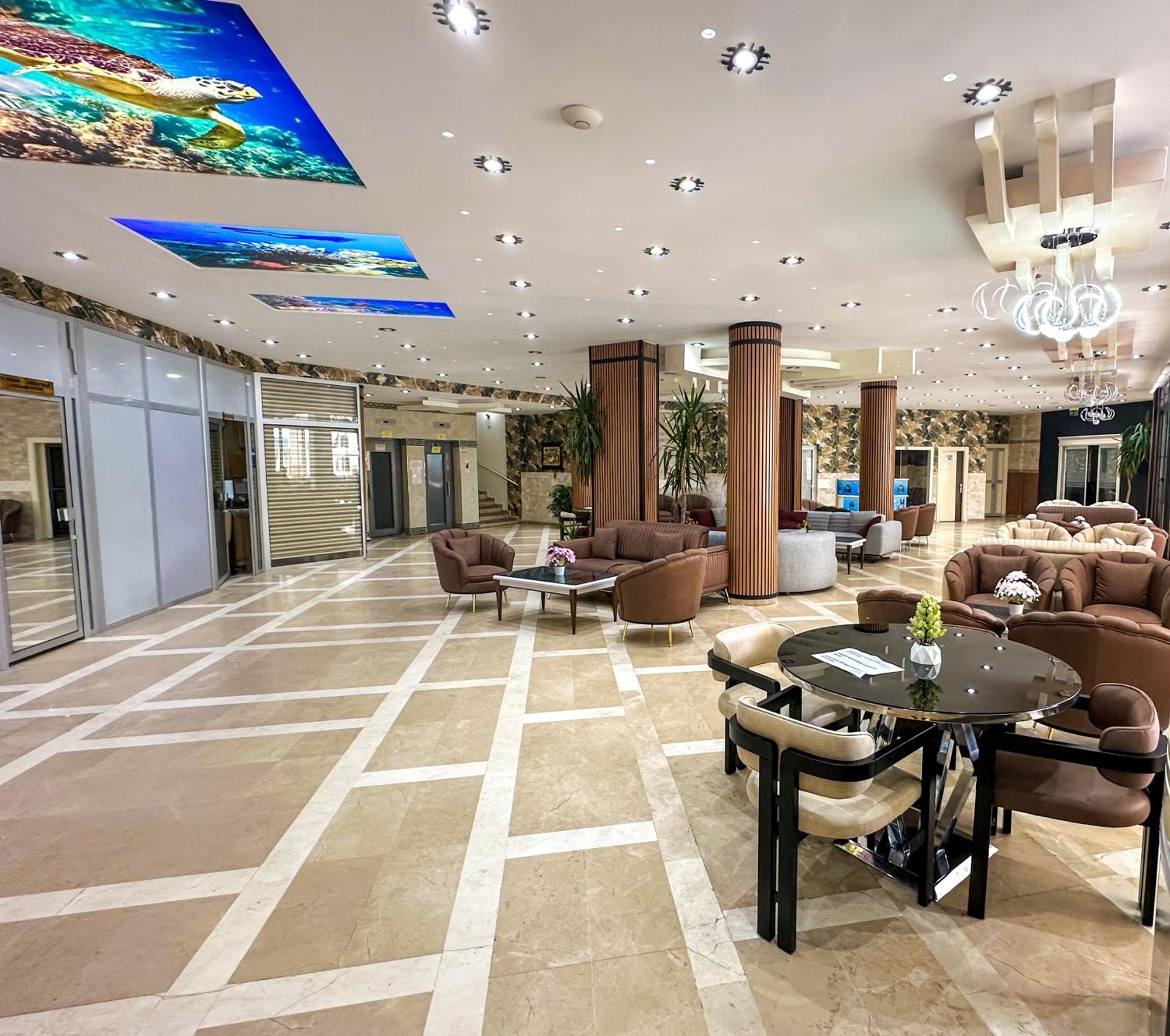 Hotel Monte Carlo 4*
