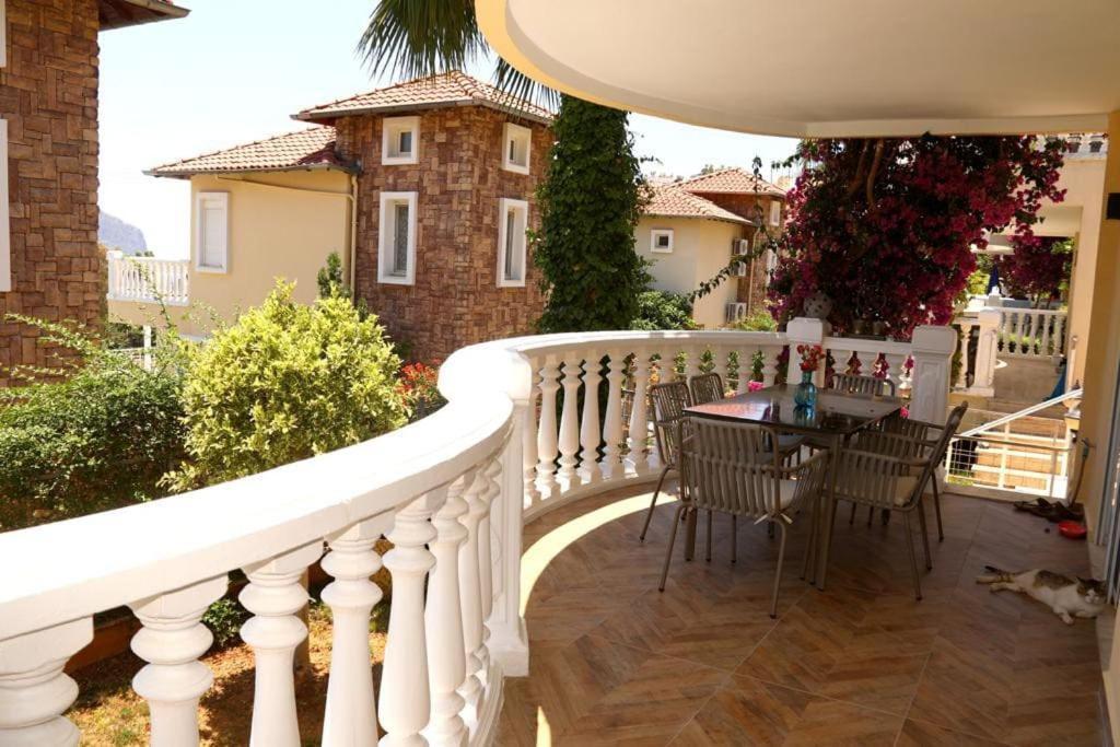 Tepe Villa *
