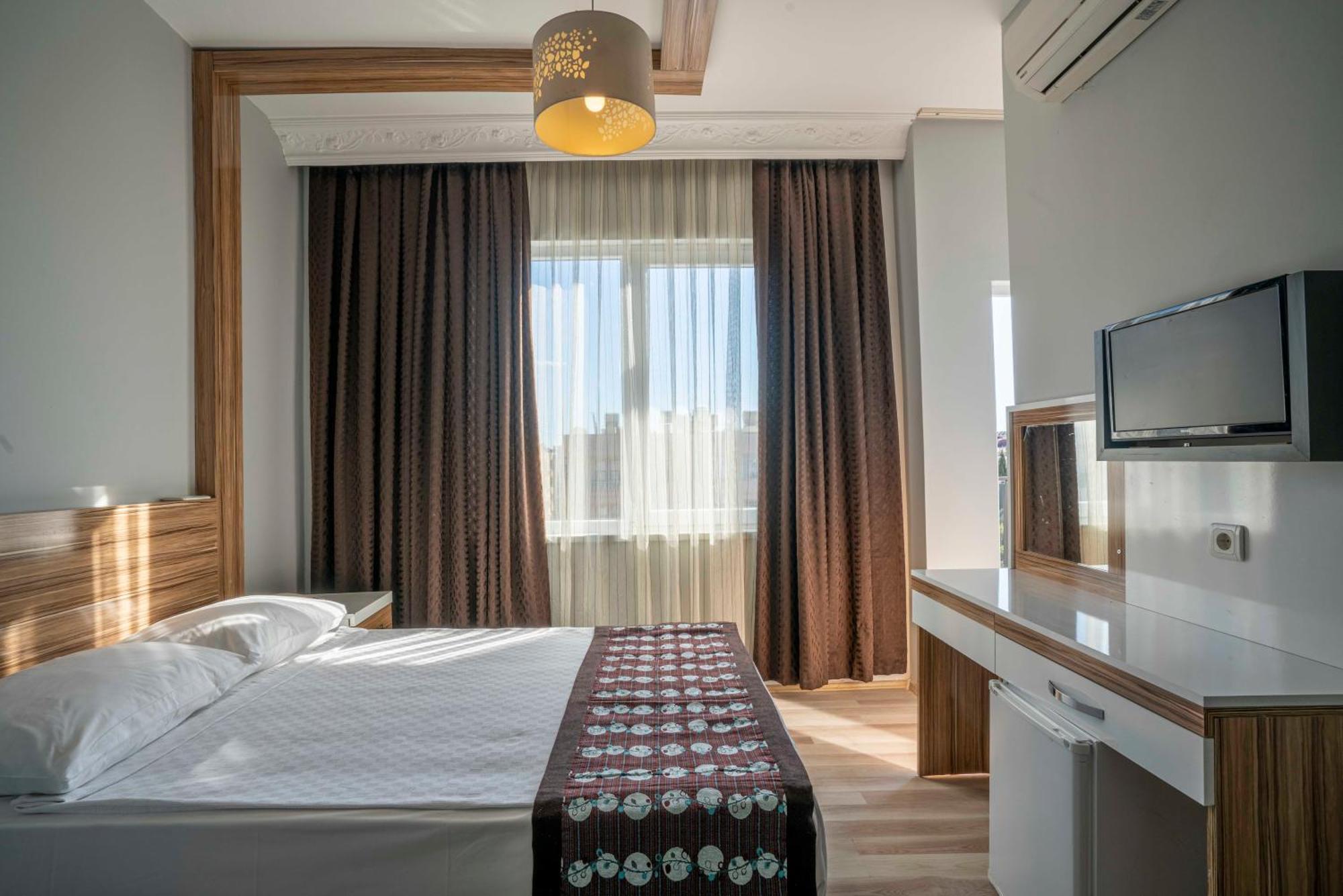 Otel Aslan Corner 3*