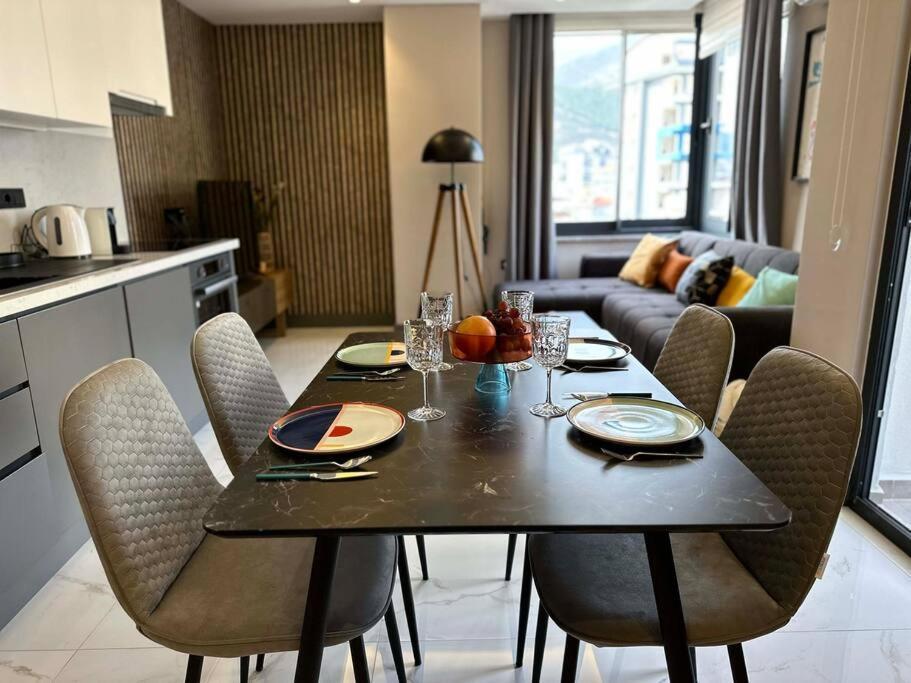 Apartment Modern Brand New With Pool & Cleopatra *