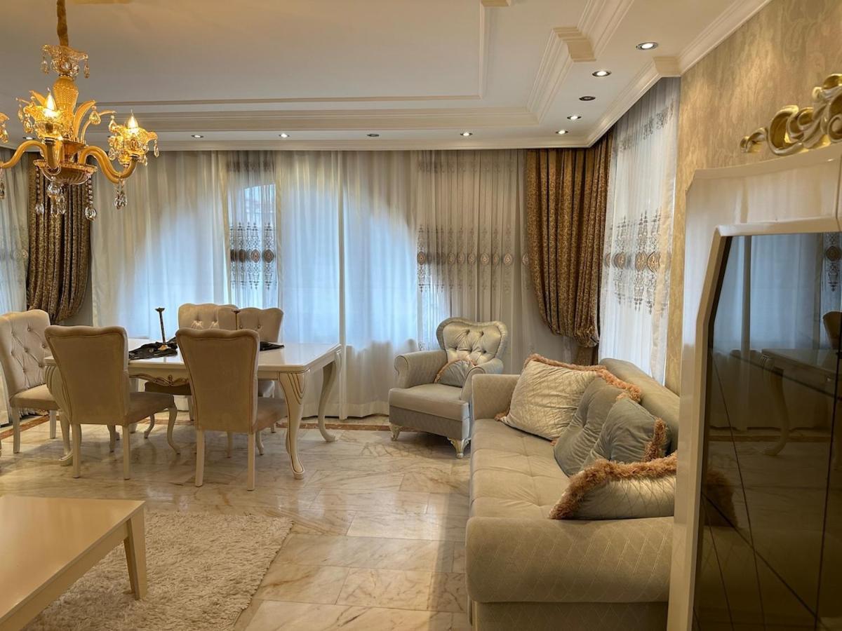 Villa Luxury, 6 Bedroom, 3 Bathroom