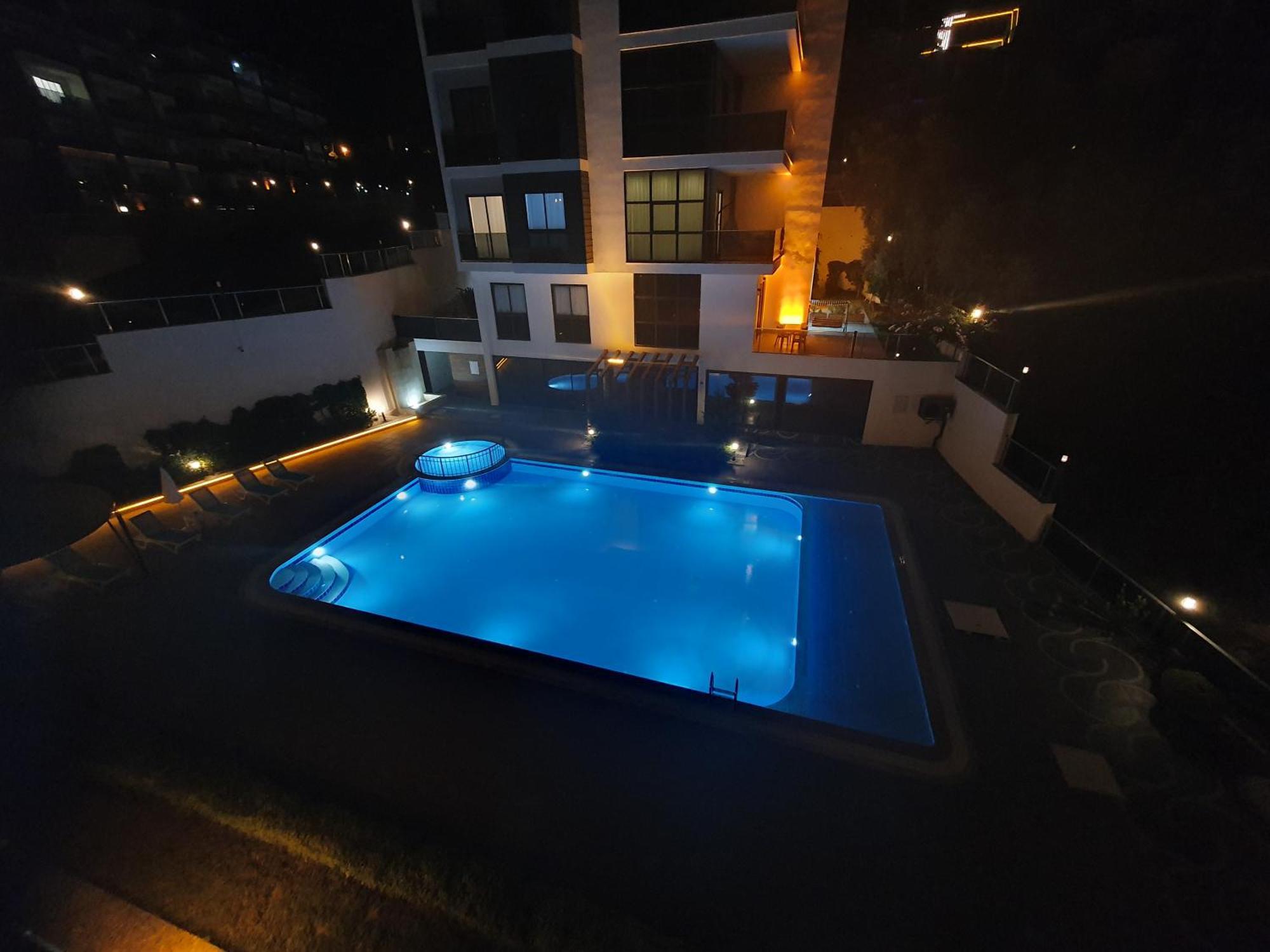 Dream Luxury In Royal Park