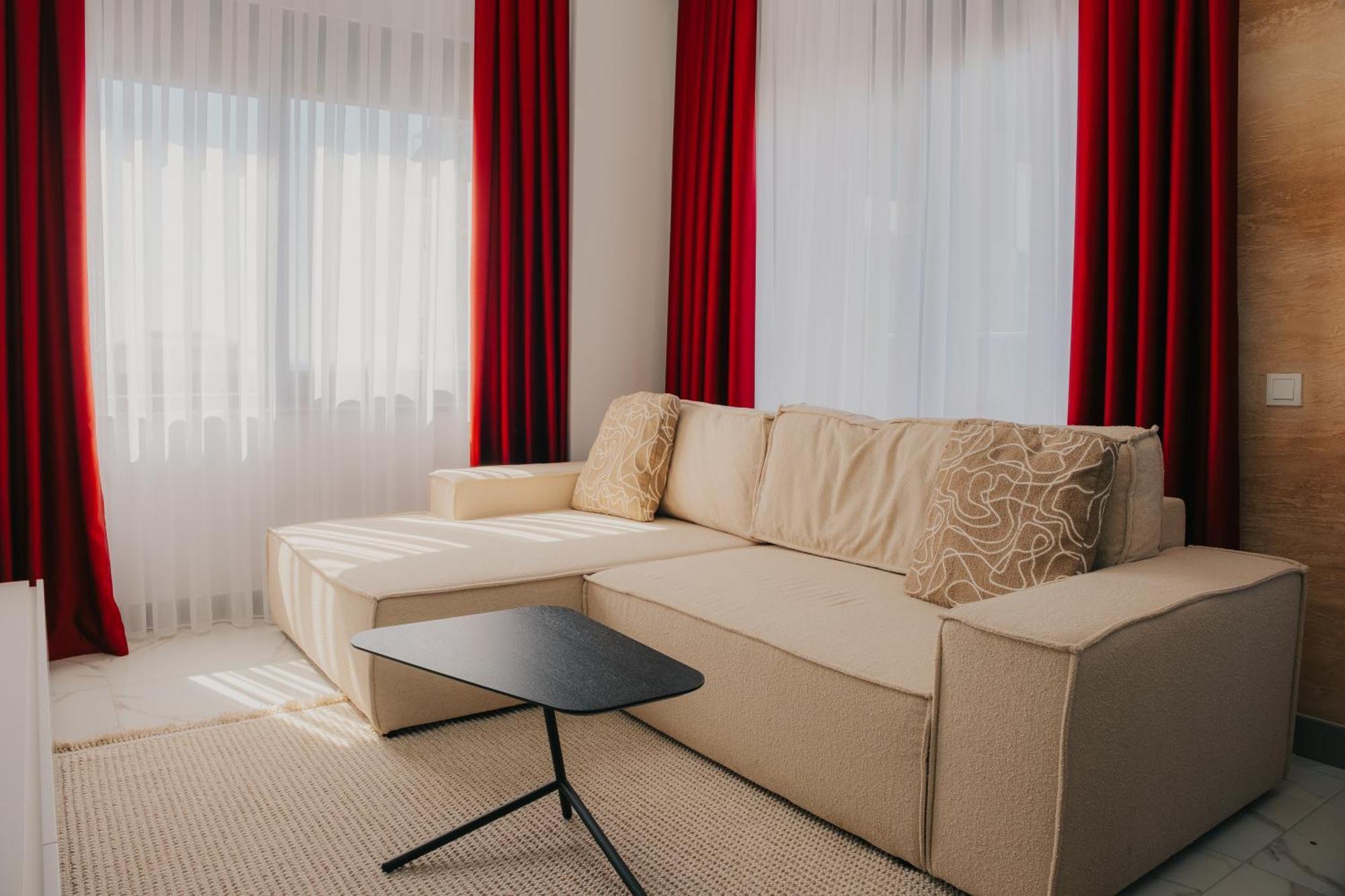 Seda Holiday Apartment *