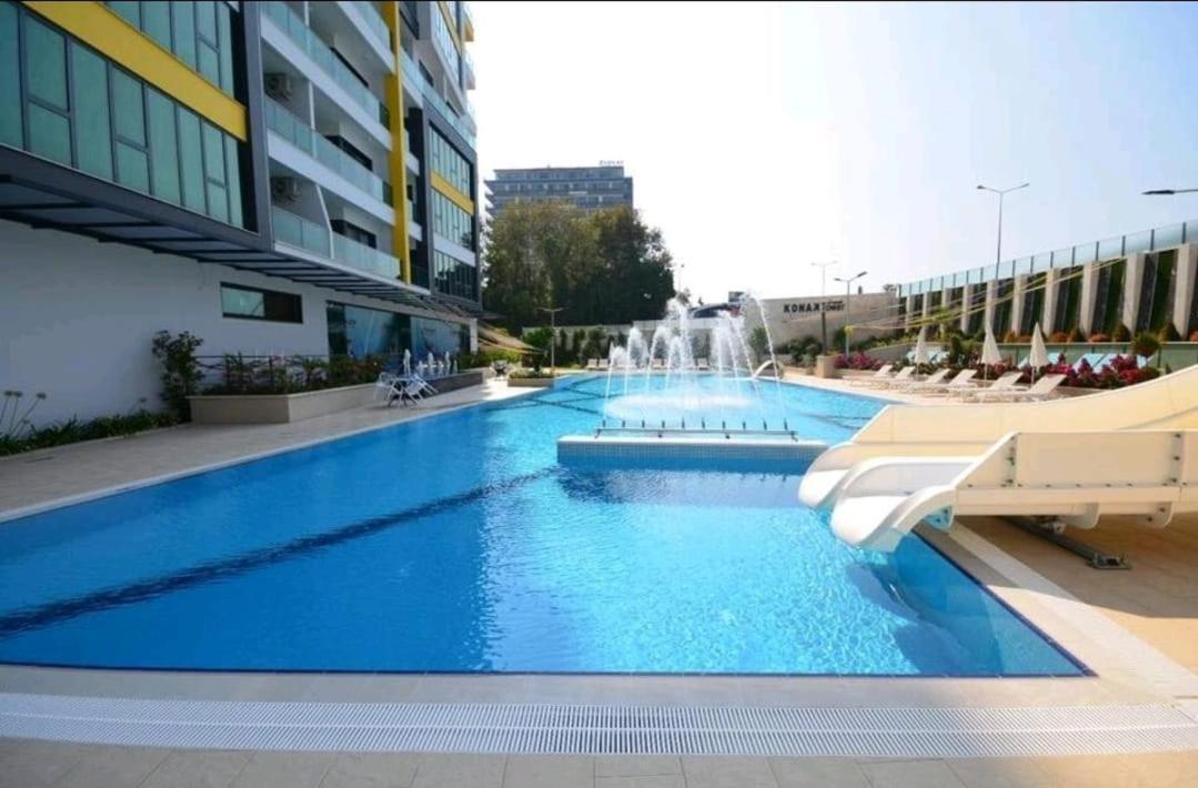 Apartment Tower Seaside Mahmutlar трехкомнатная этаж 8 Alanya
