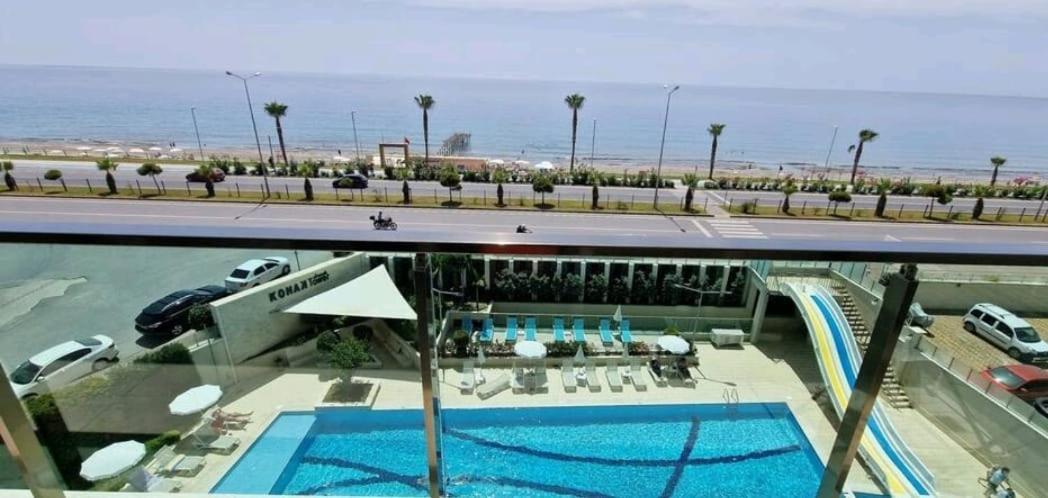Tower Seaside Mahmutlar трехкомнатная этаж 8 Alanya