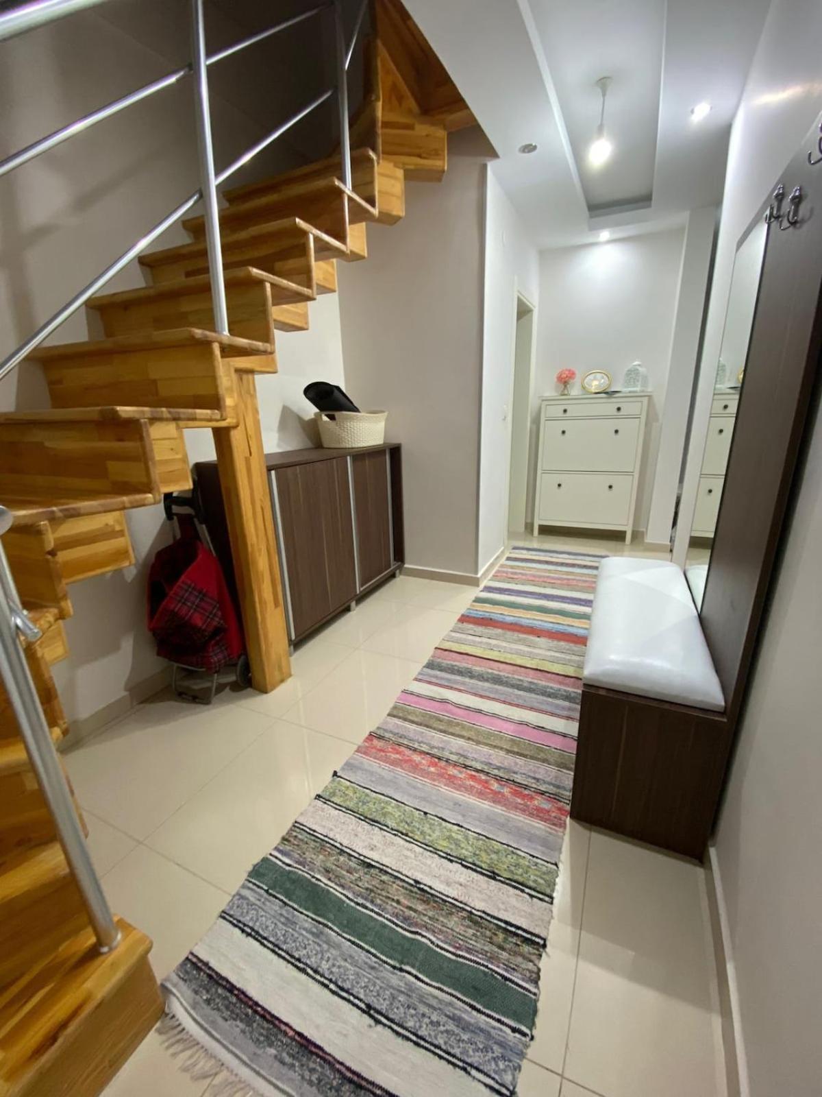 Apartment Kestel 100 Qm Teras, Pool