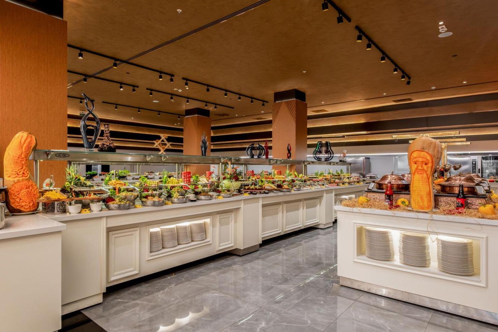 Hotel Serenity Queen 5*