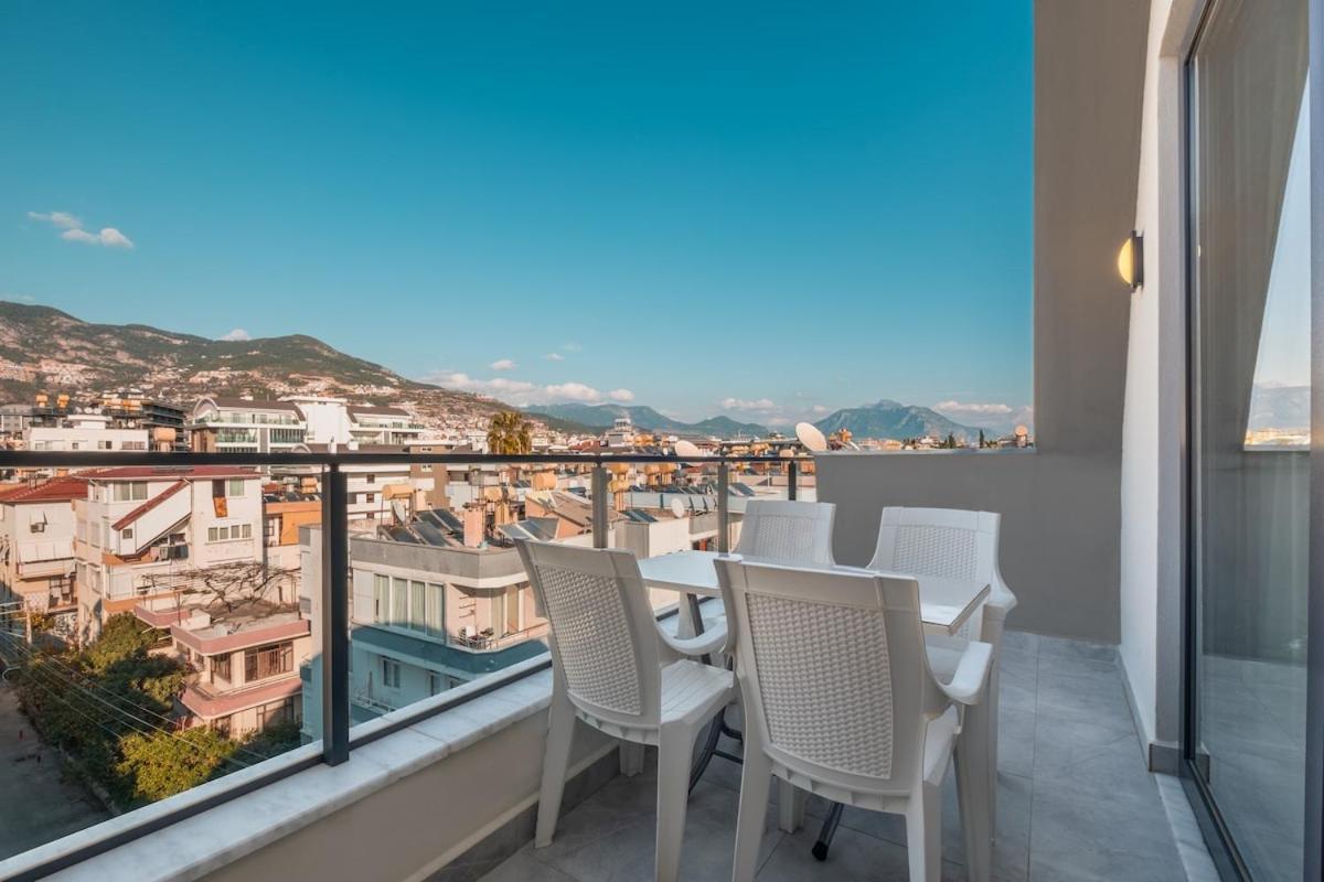 Duplex In The Heart Of Cleopatra, 200m To The Apartment *