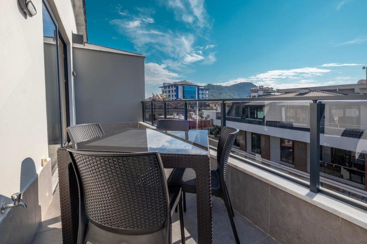 Duplex In Cleopatra, 200 M To The Appartement