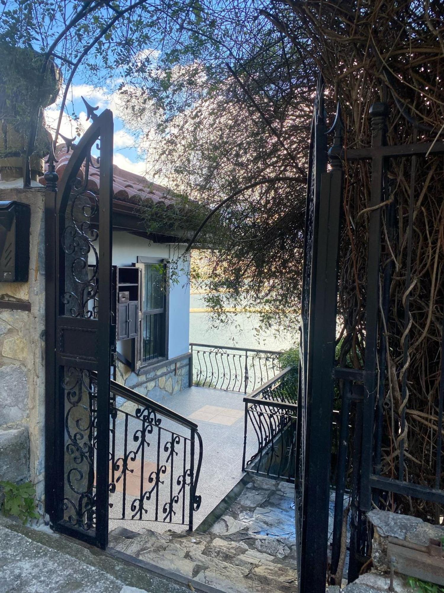 Escape To History In A Stunning Stone House With Garden And Sea View In The Heart Of Alanya