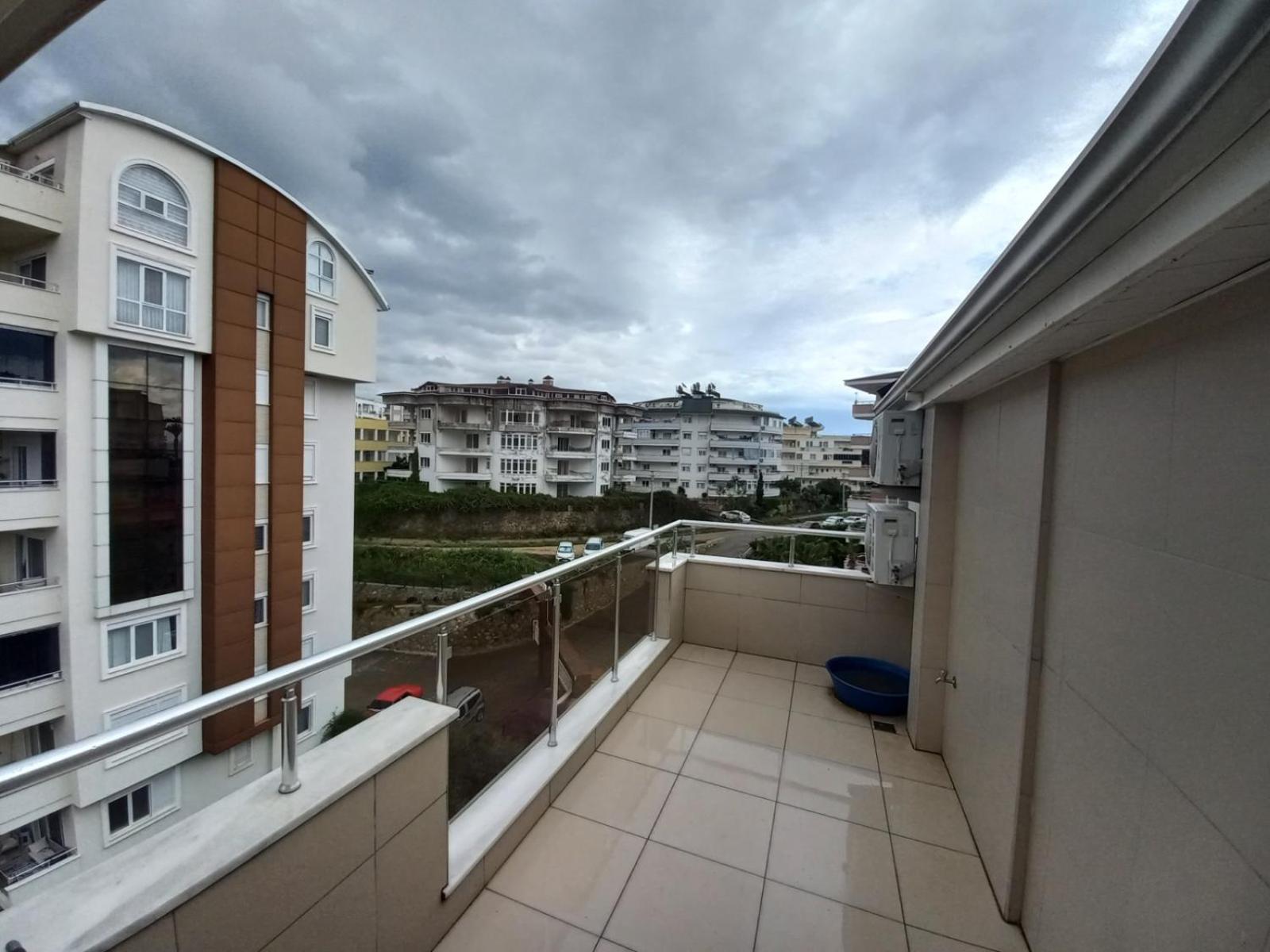 Orion Valley Apartment