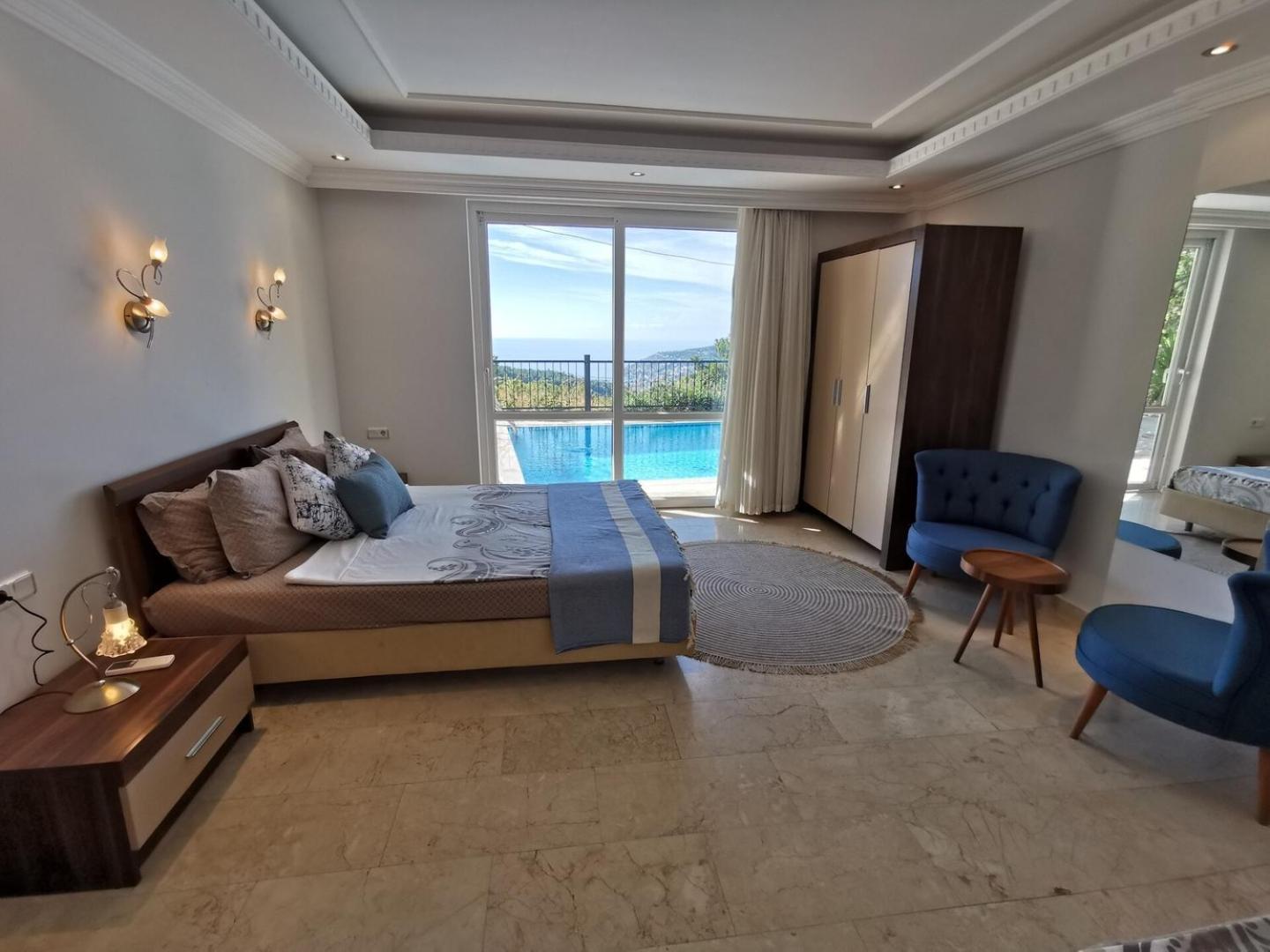 With A Pool And Jacuzzi Holiday home