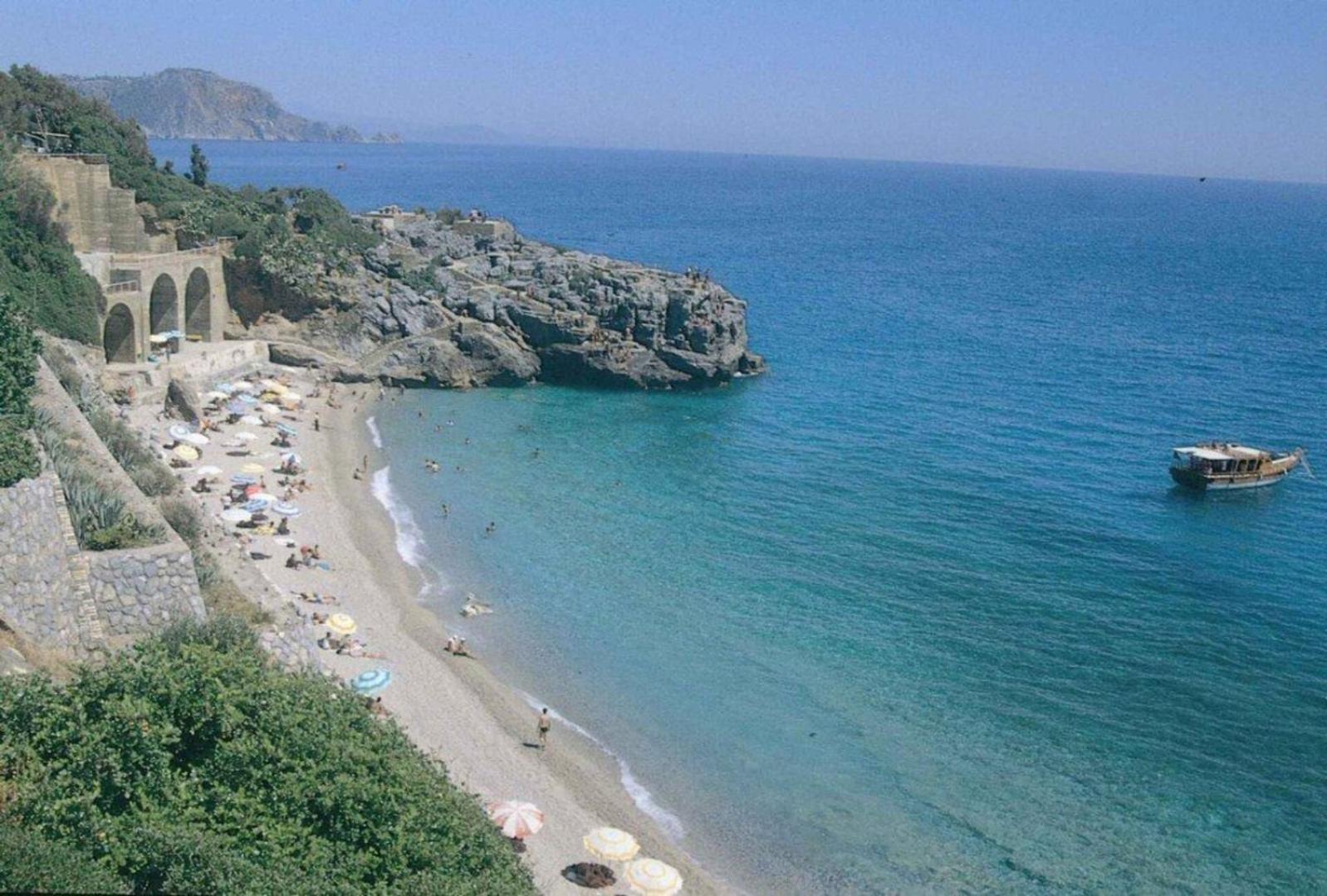 With A Pool And Jacuzzi Holiday home Alanya