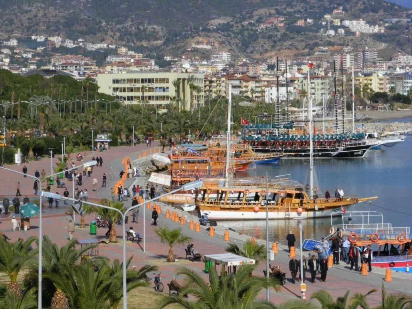 Panoramic With A Pool * Alanya