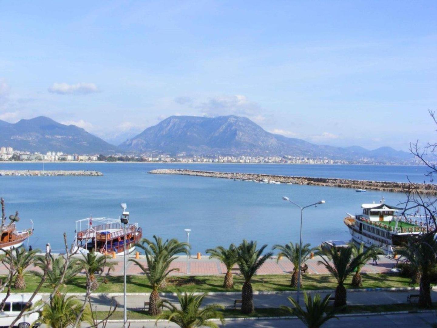 Panoramic With A Pool *