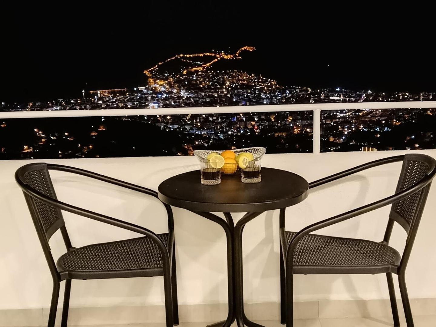 Luxury By The Coast Ferienhaus