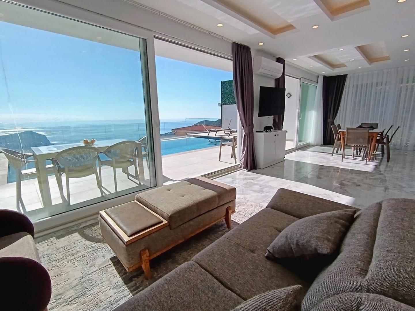 Charming With A Pool Holiday home Alanya