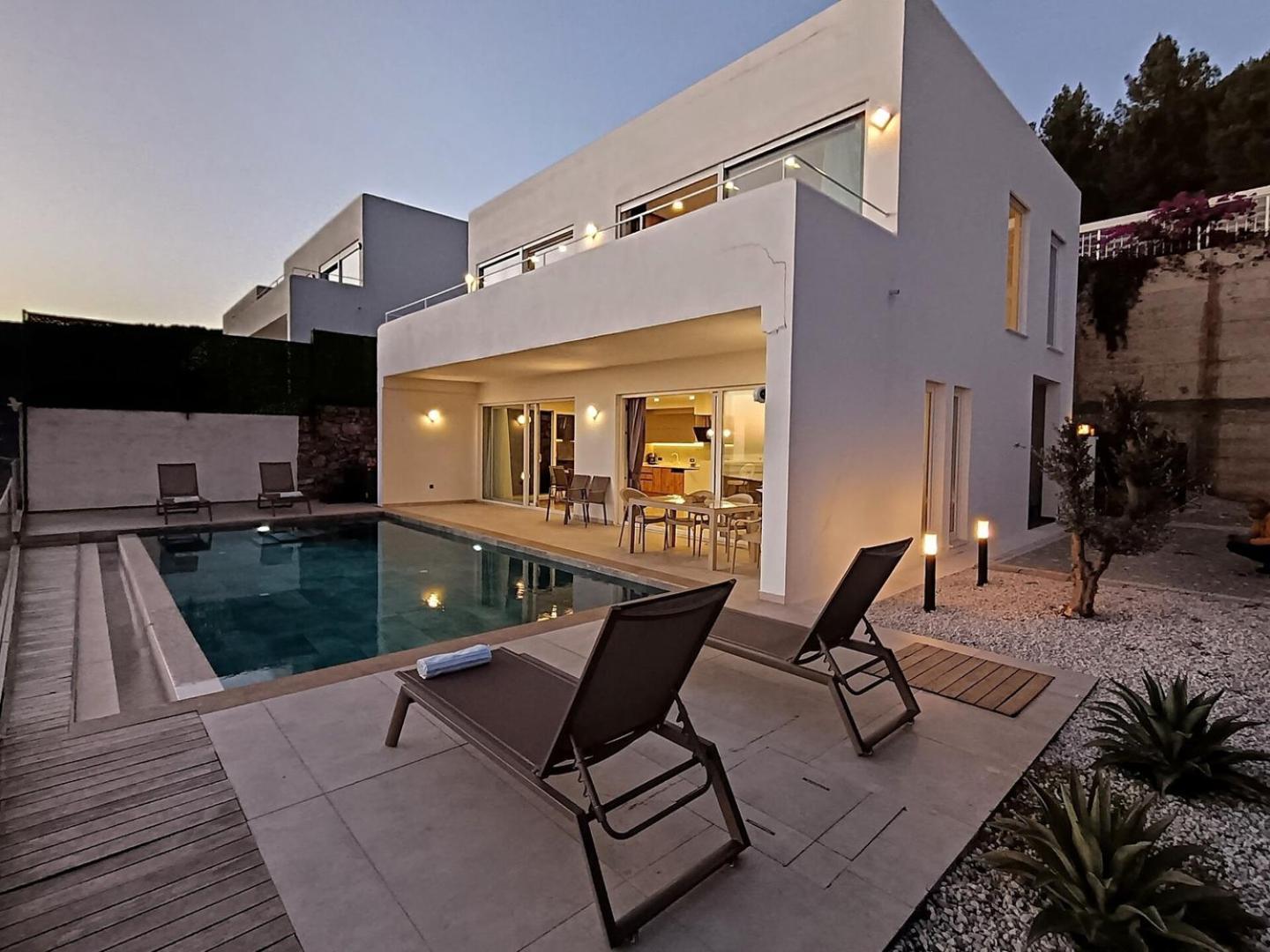Charming With A Pool Holiday home