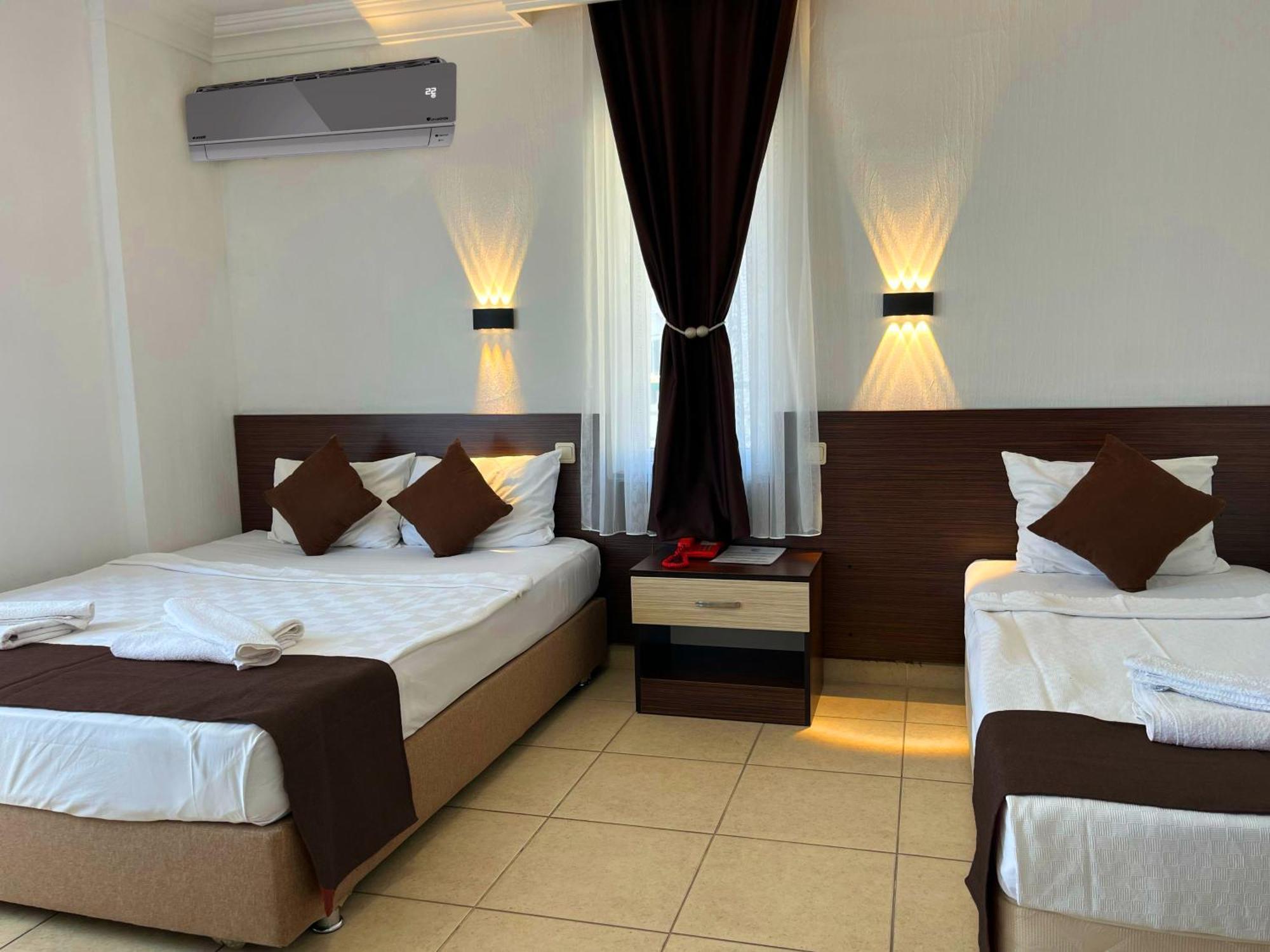 Cleopatra Ada 3*