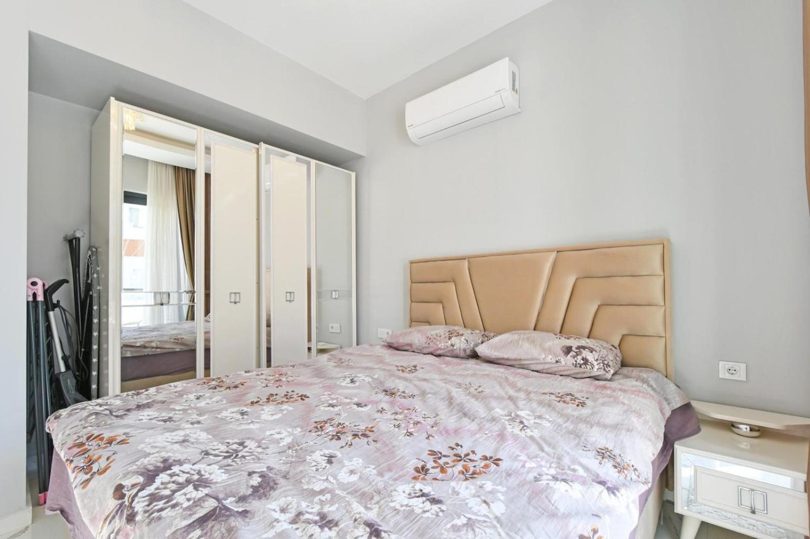 The Yacht Stylish 1 Bedroom Apartment, , Center, 250m To Apartment