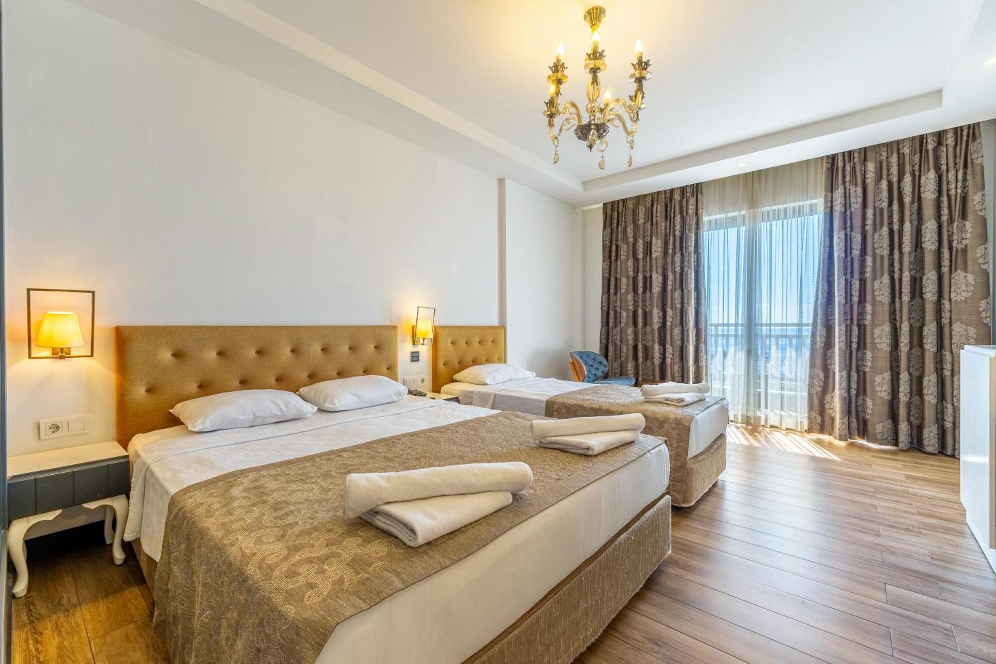 Otel Sey & 4*
