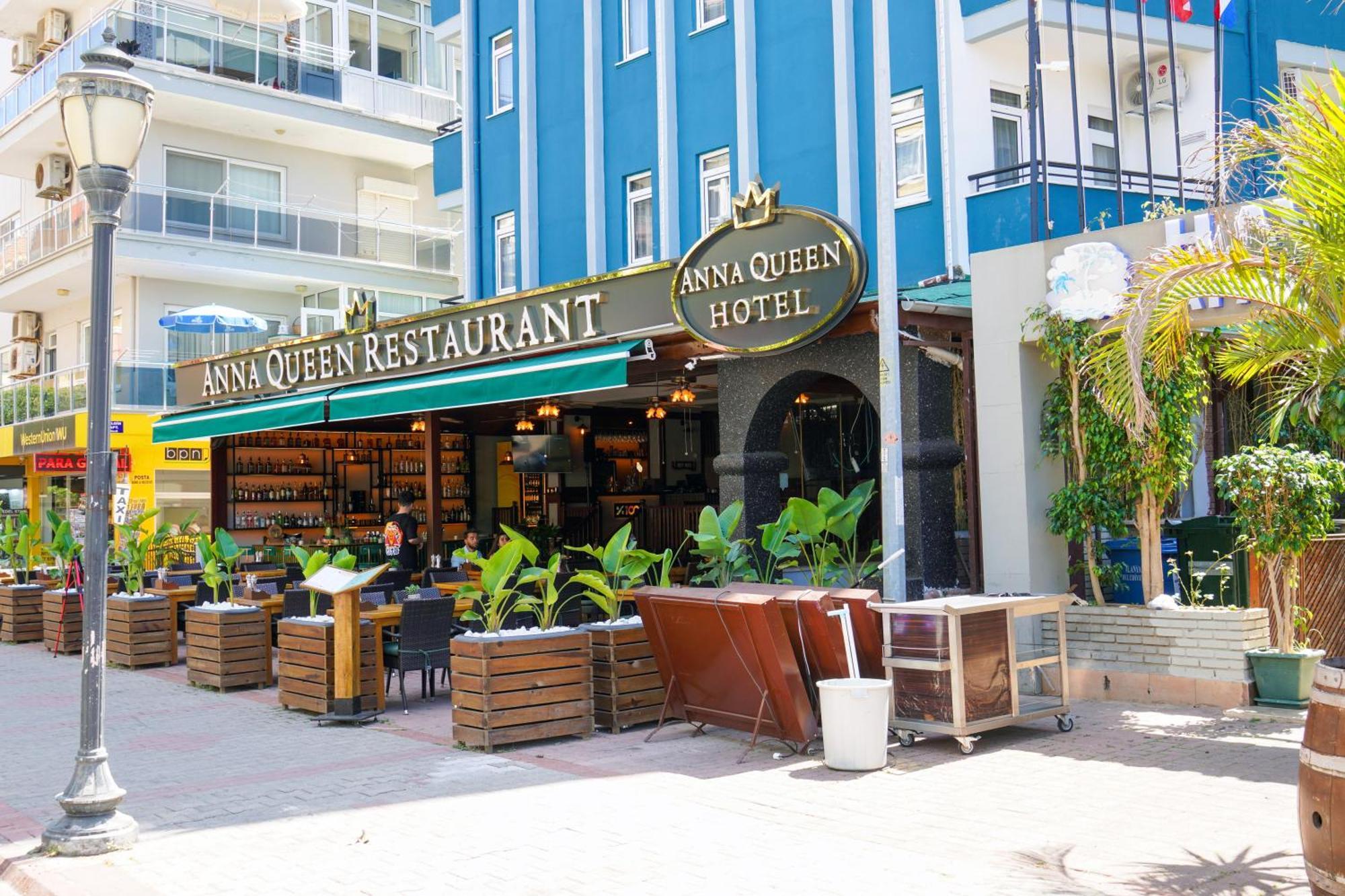 Anna Queen Hotel