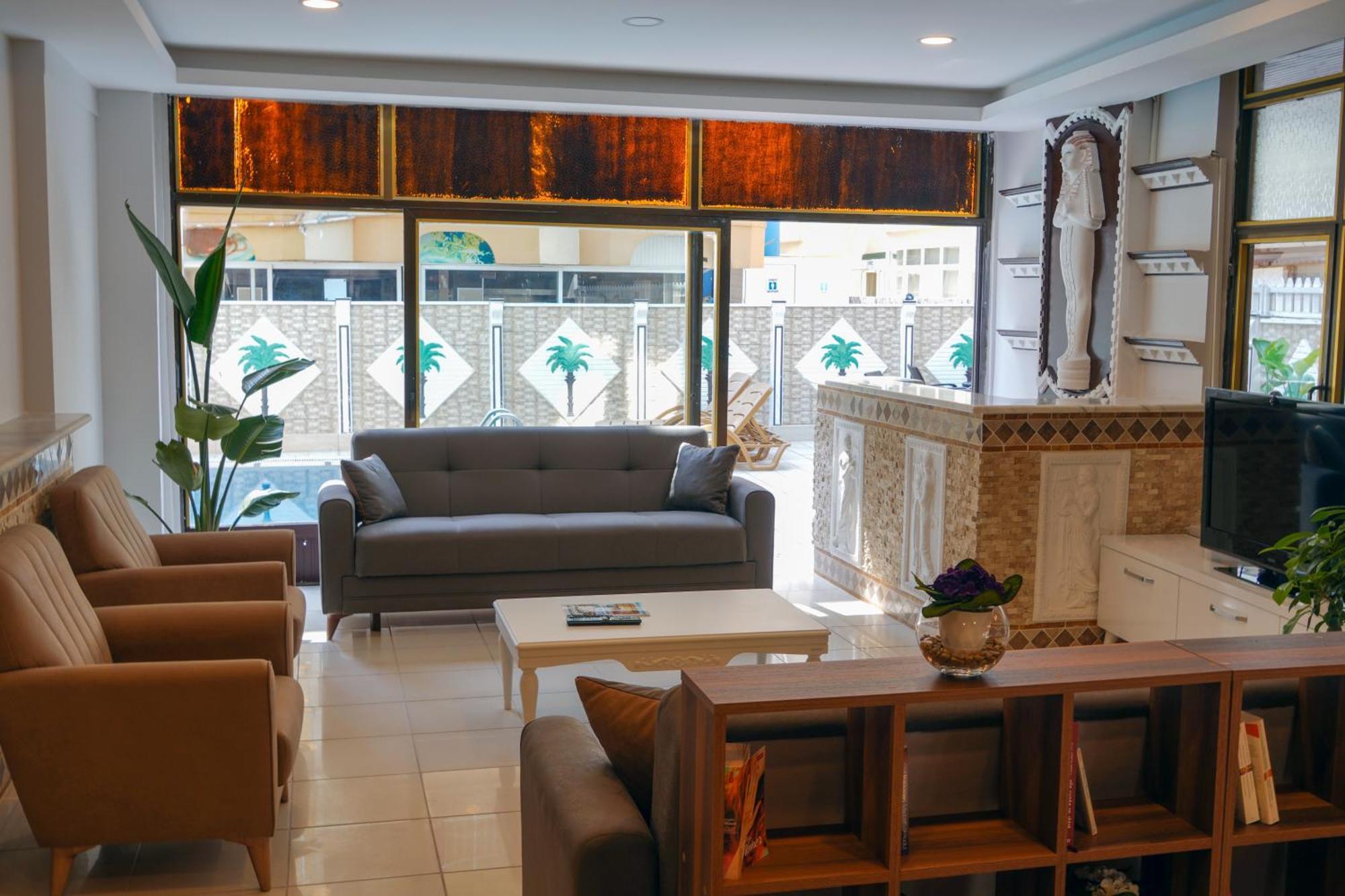 Anna Queen Otel 3*