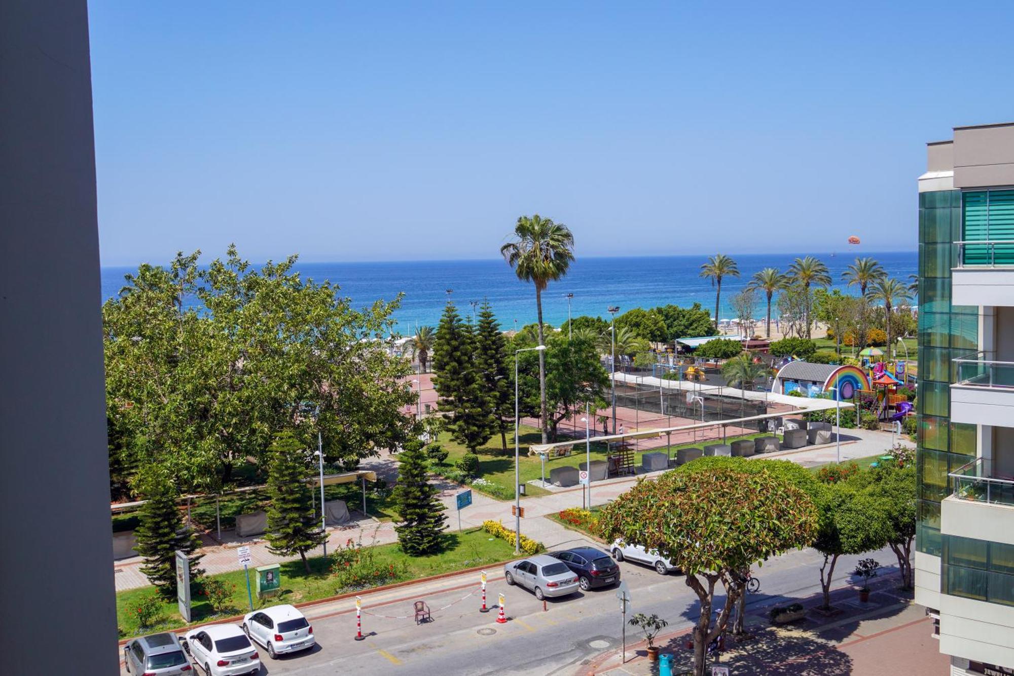 Anna Queen Hotel 3*