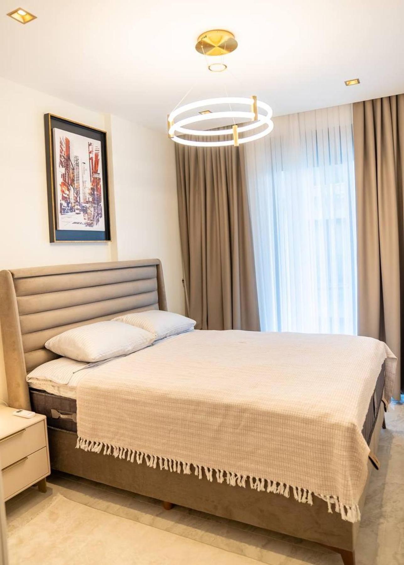 Apartment In 100m To The Sea *