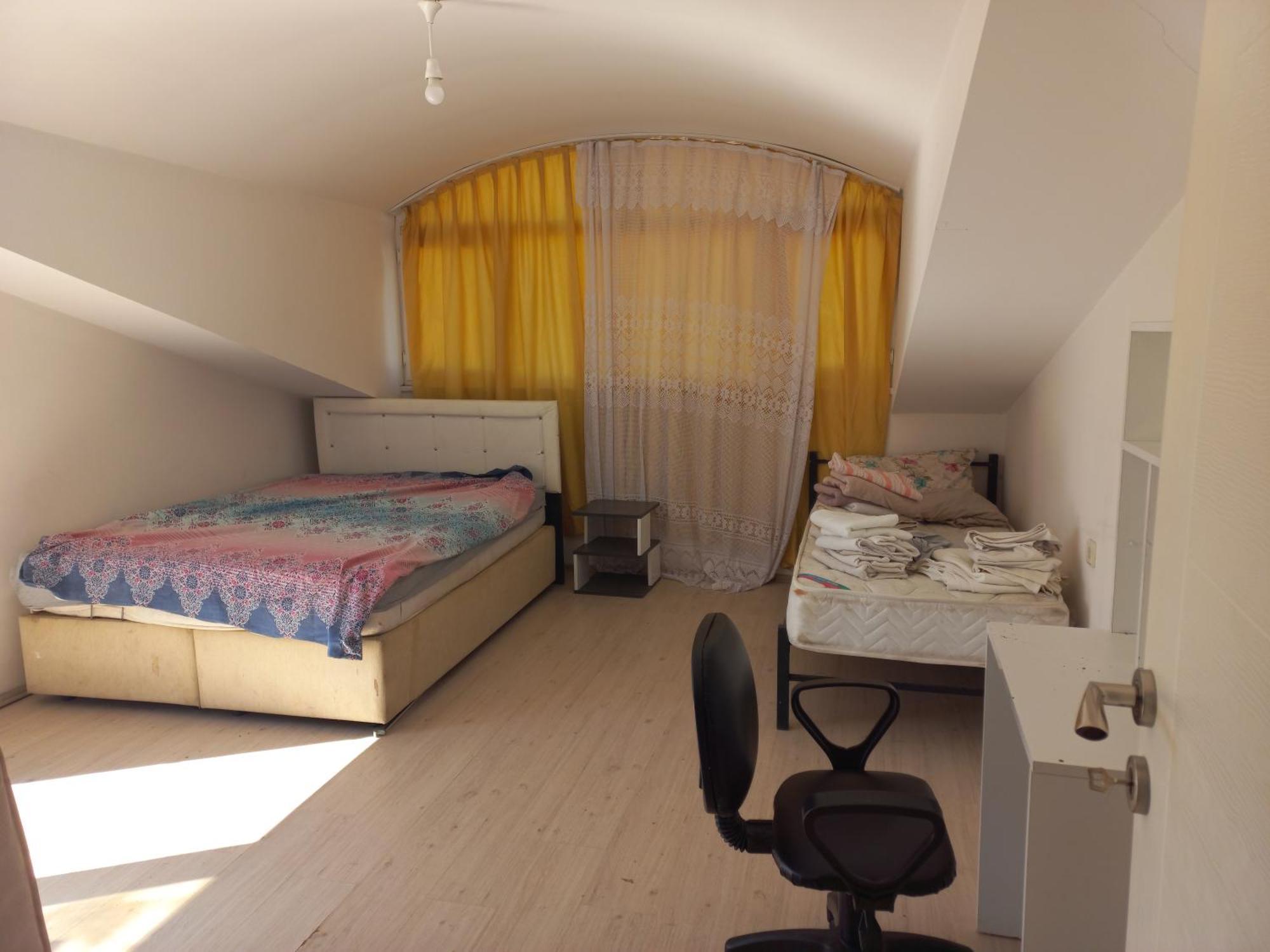 Appartement Comfort - Whole Appartments - Shared Kitchen - Airport Shuttle Bookable *