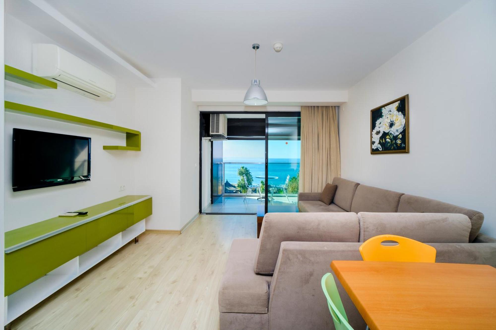 Aparthotel Delfino 3*