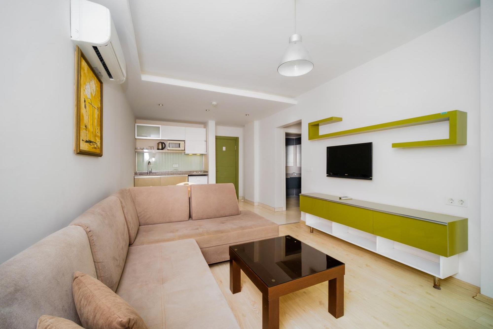 Delfino Aparthotel