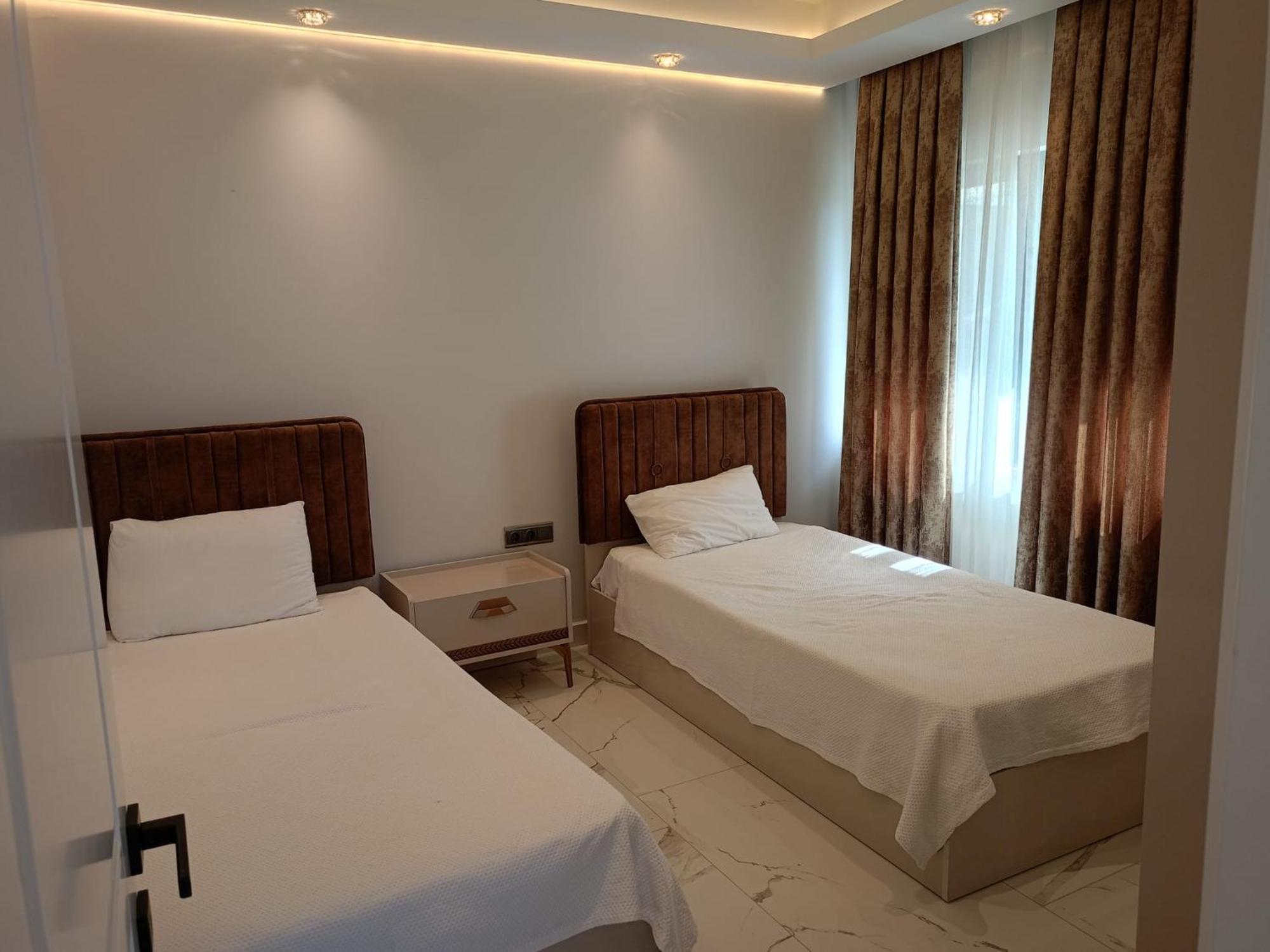 Elite Luxury & Hotel 5*