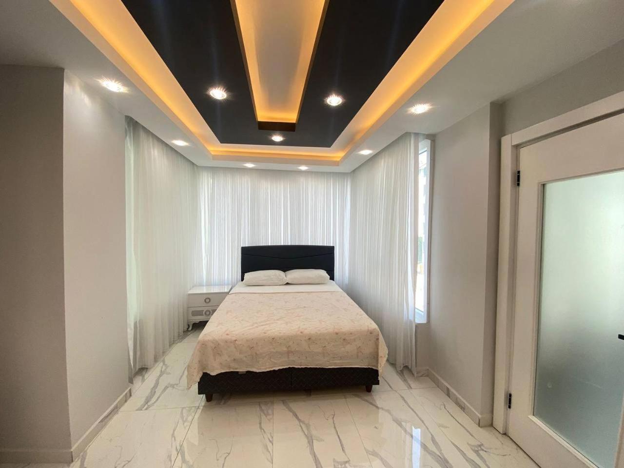 Sa Apartments! Sea View 2bd Flat Apartment