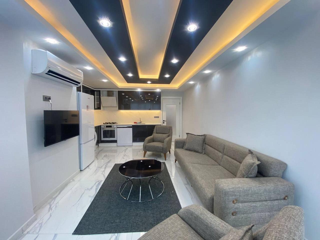 Sa Apartments! Sea View 2bd Flat *