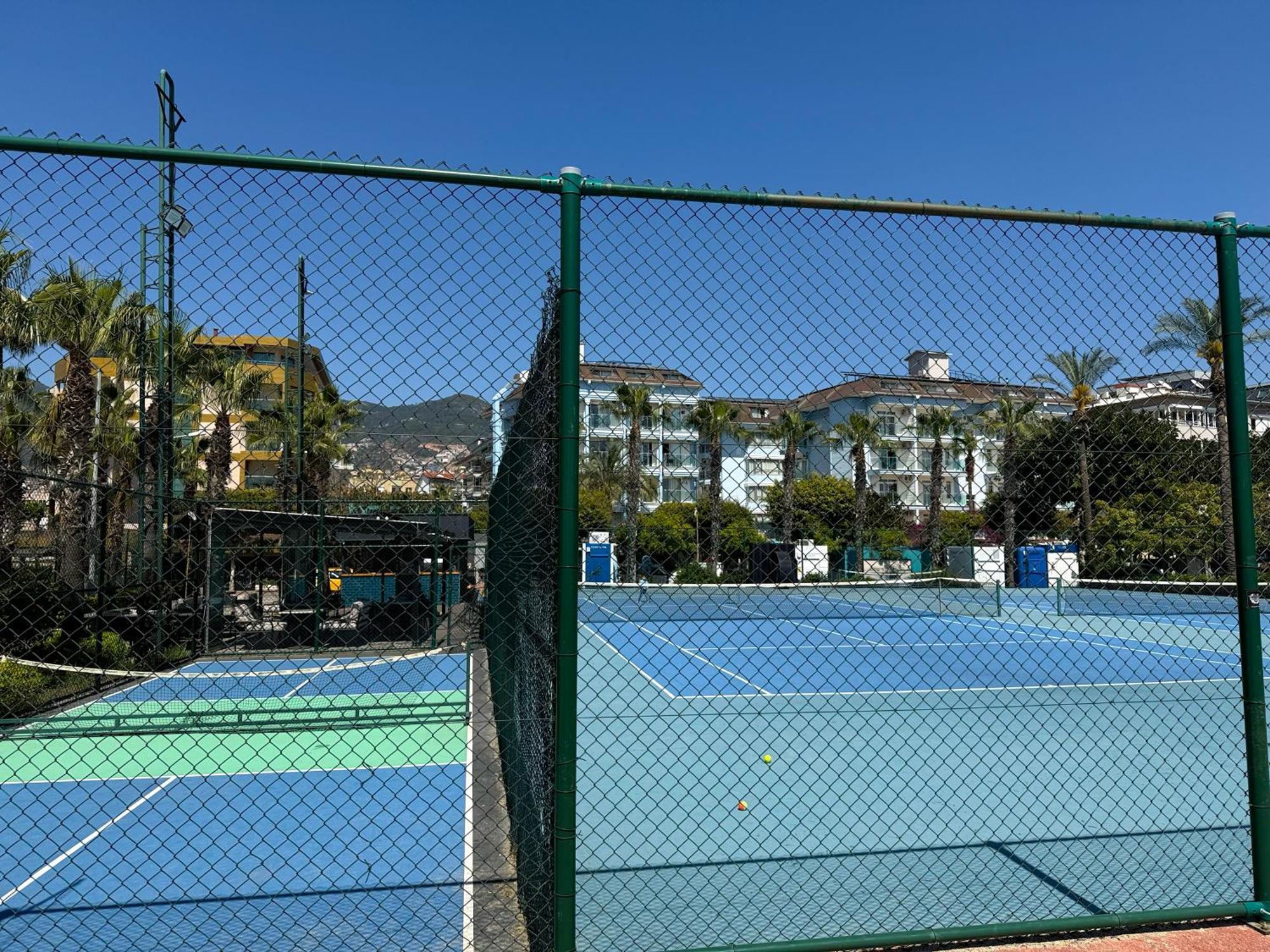 Apartment Family Near Cleopatra