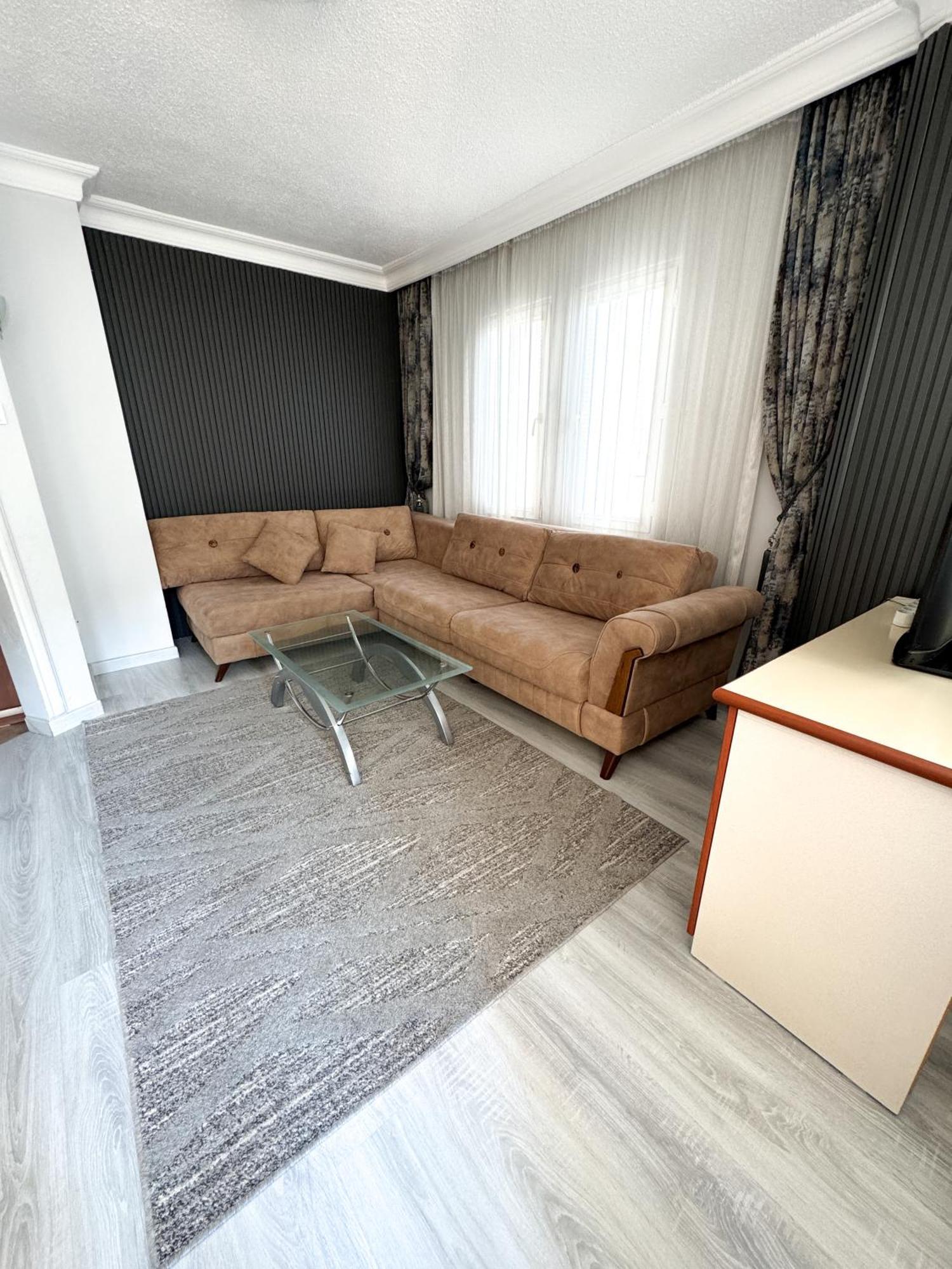 Cleopatra Damlatash Apartment *