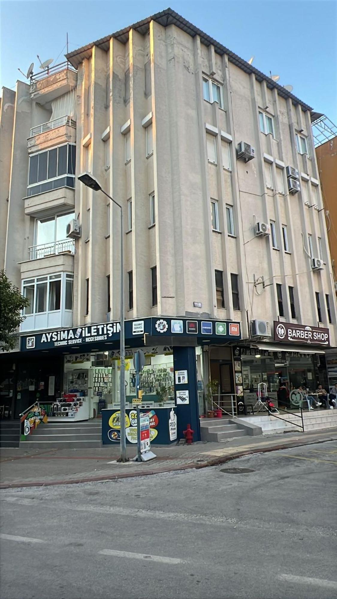 Cleopatra Damlatash Apartment