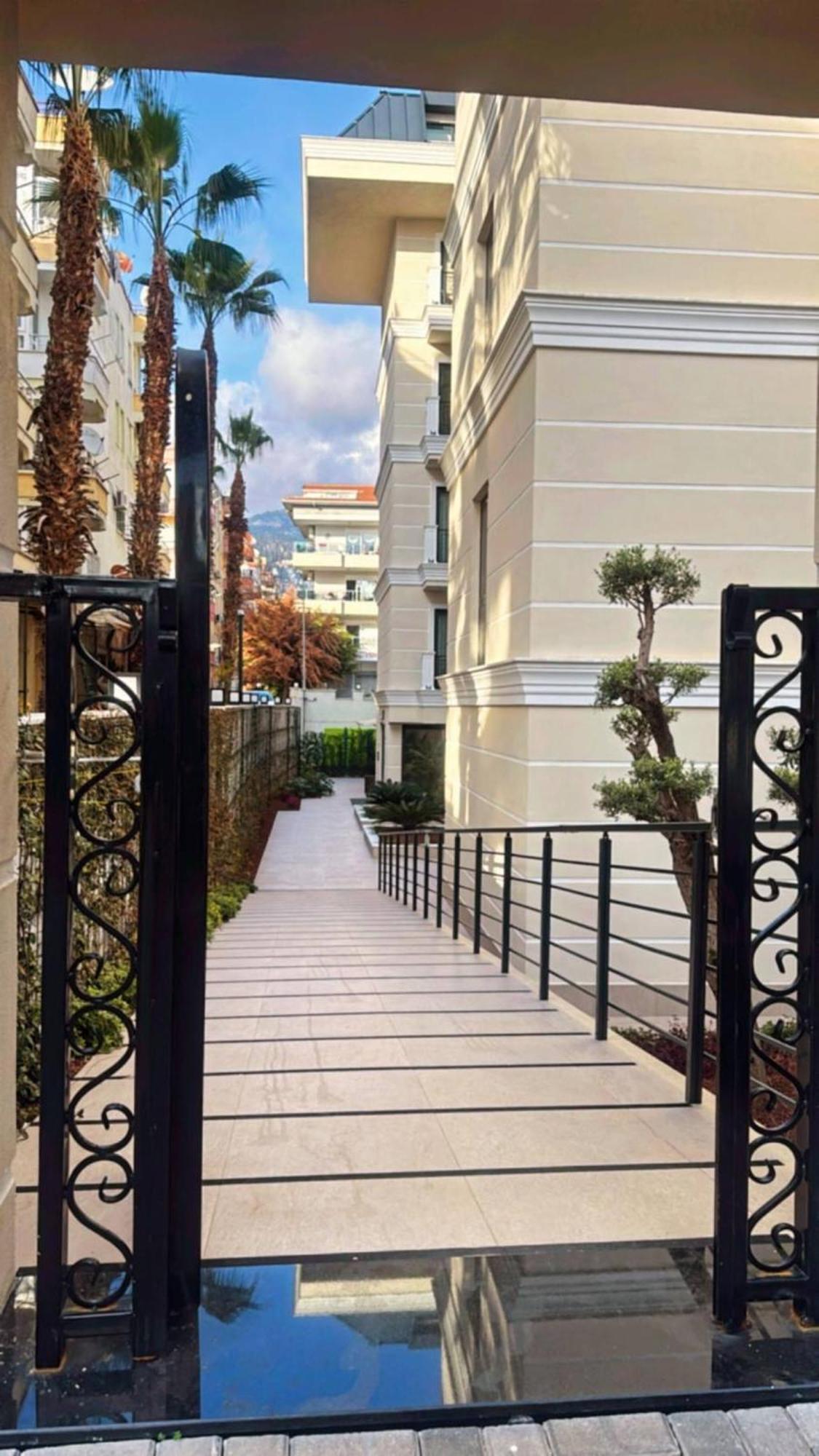 Daire Stunning Luxury With Pool And Security Alanya