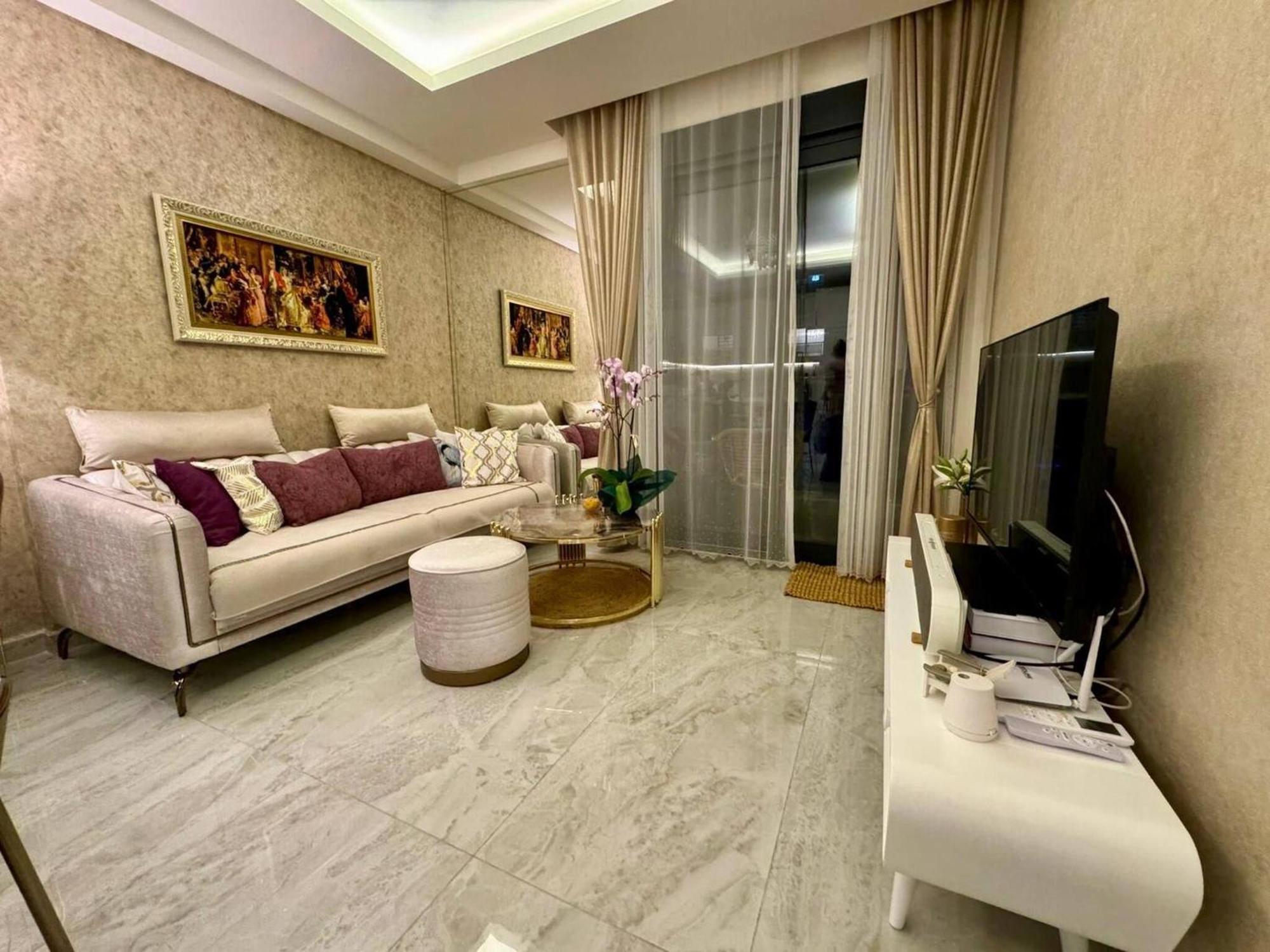 Daire Stunning Luxury With Pool And Security *