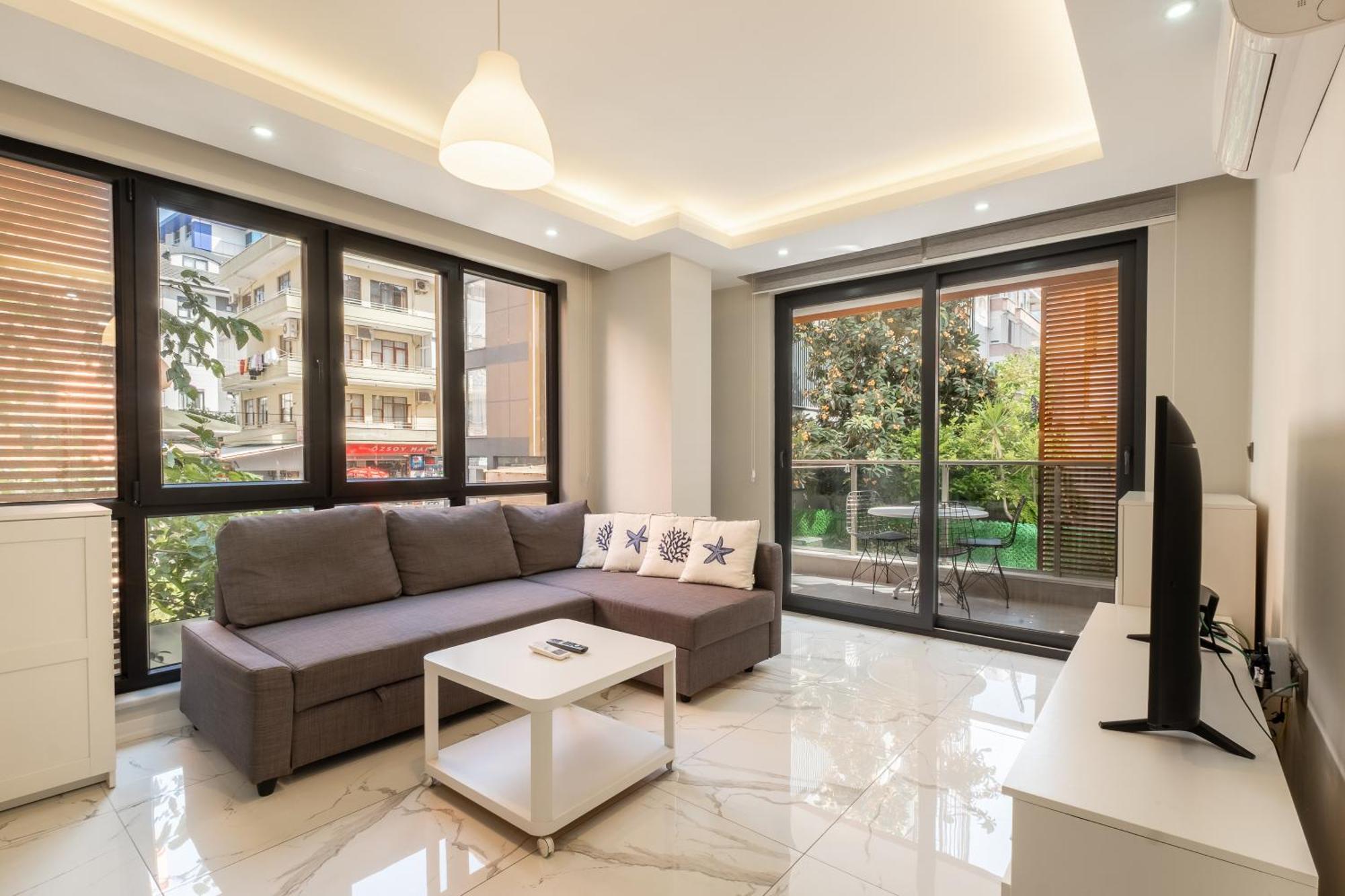 Retro 2 Apartment